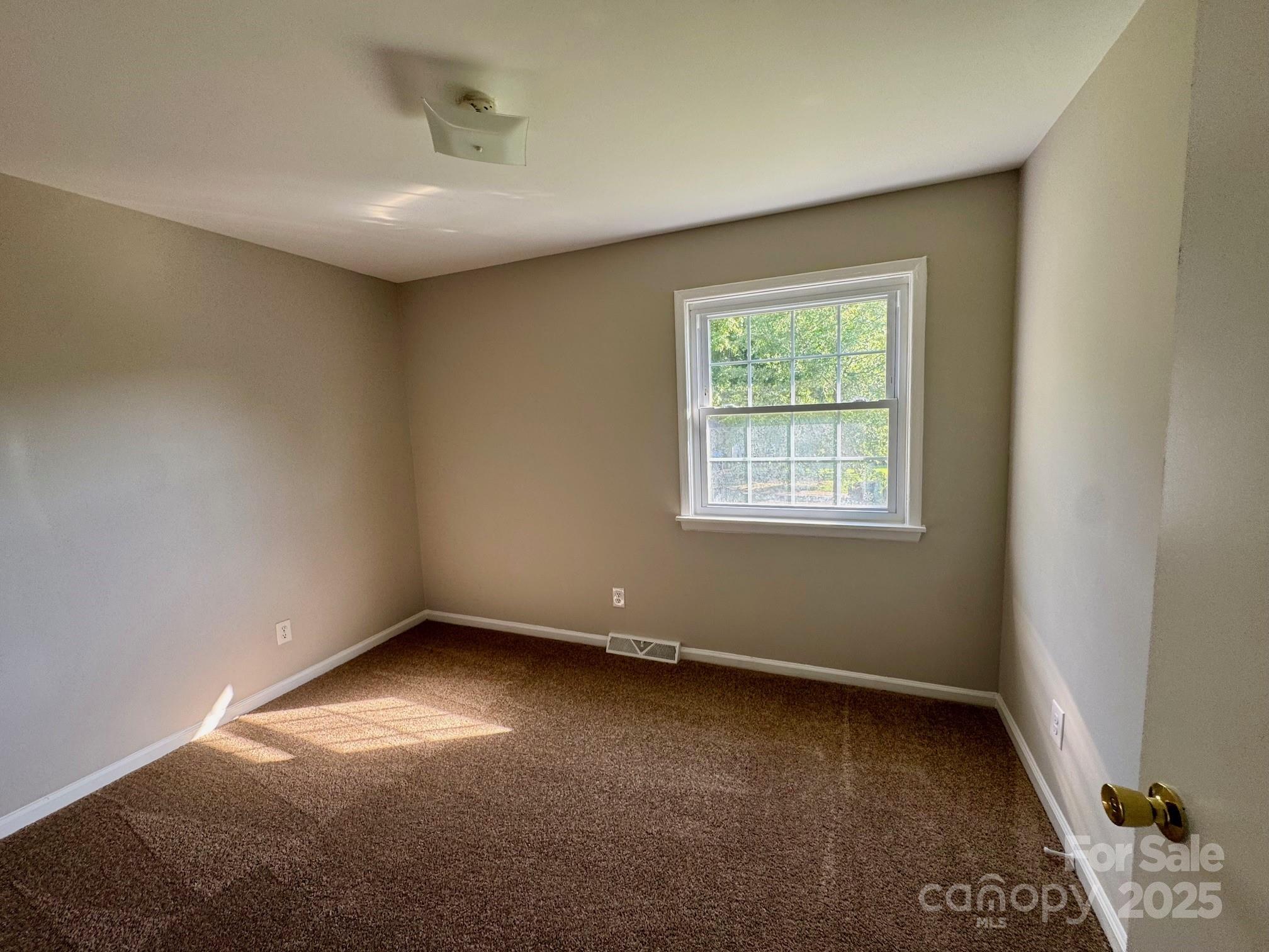 2020 Longleaf Drive