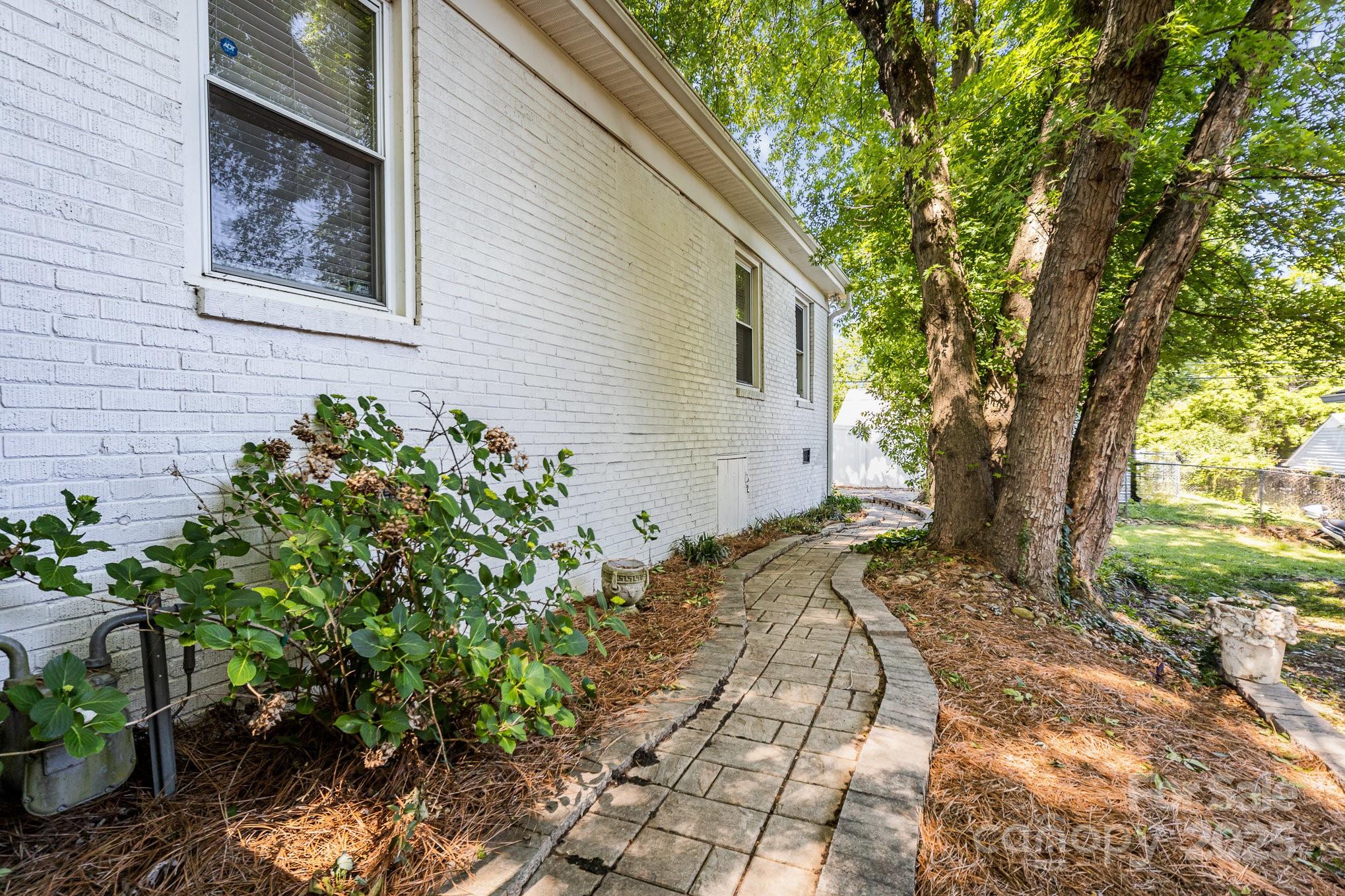 2109 Brewton Drive