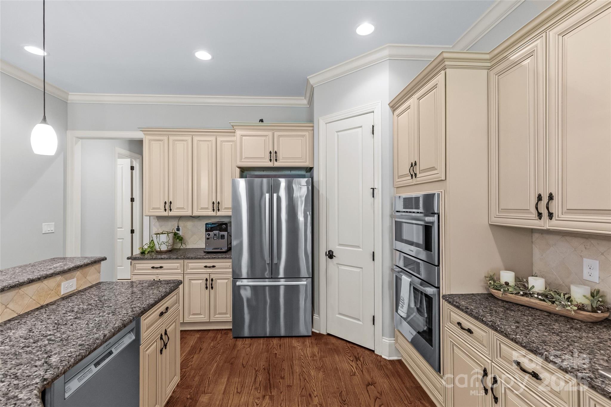 6211 Cruden Bay Way