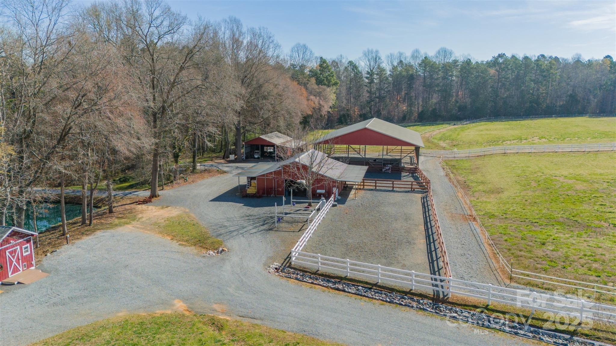 565 Trexler Loop