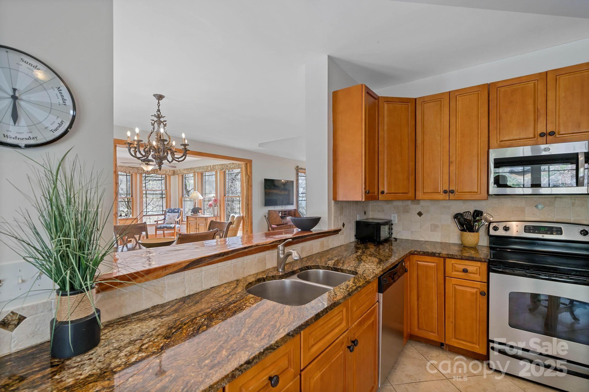 140 Spruce Hollow Road