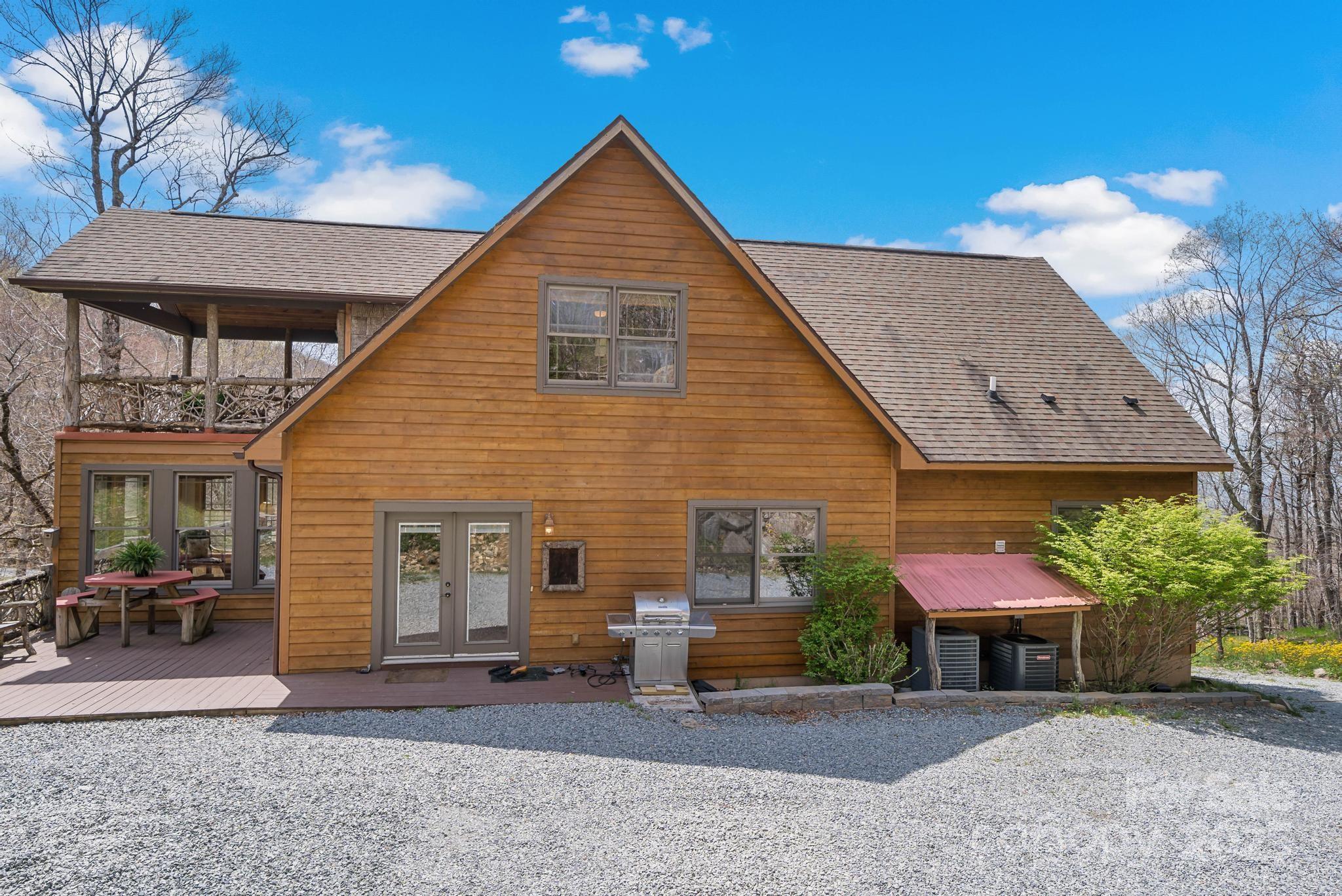140 Spruce Hollow Road