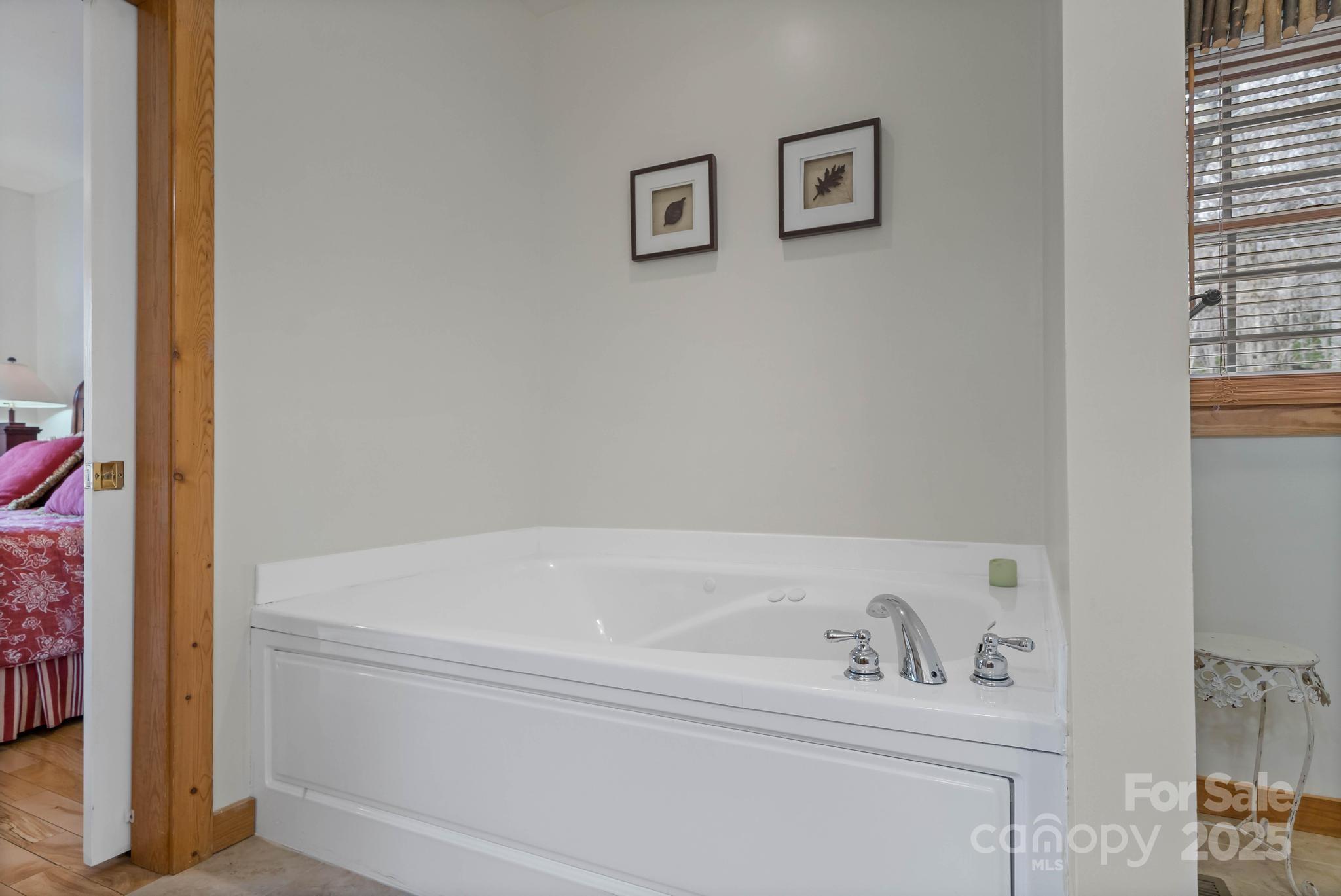 140 Spruce Hollow Road