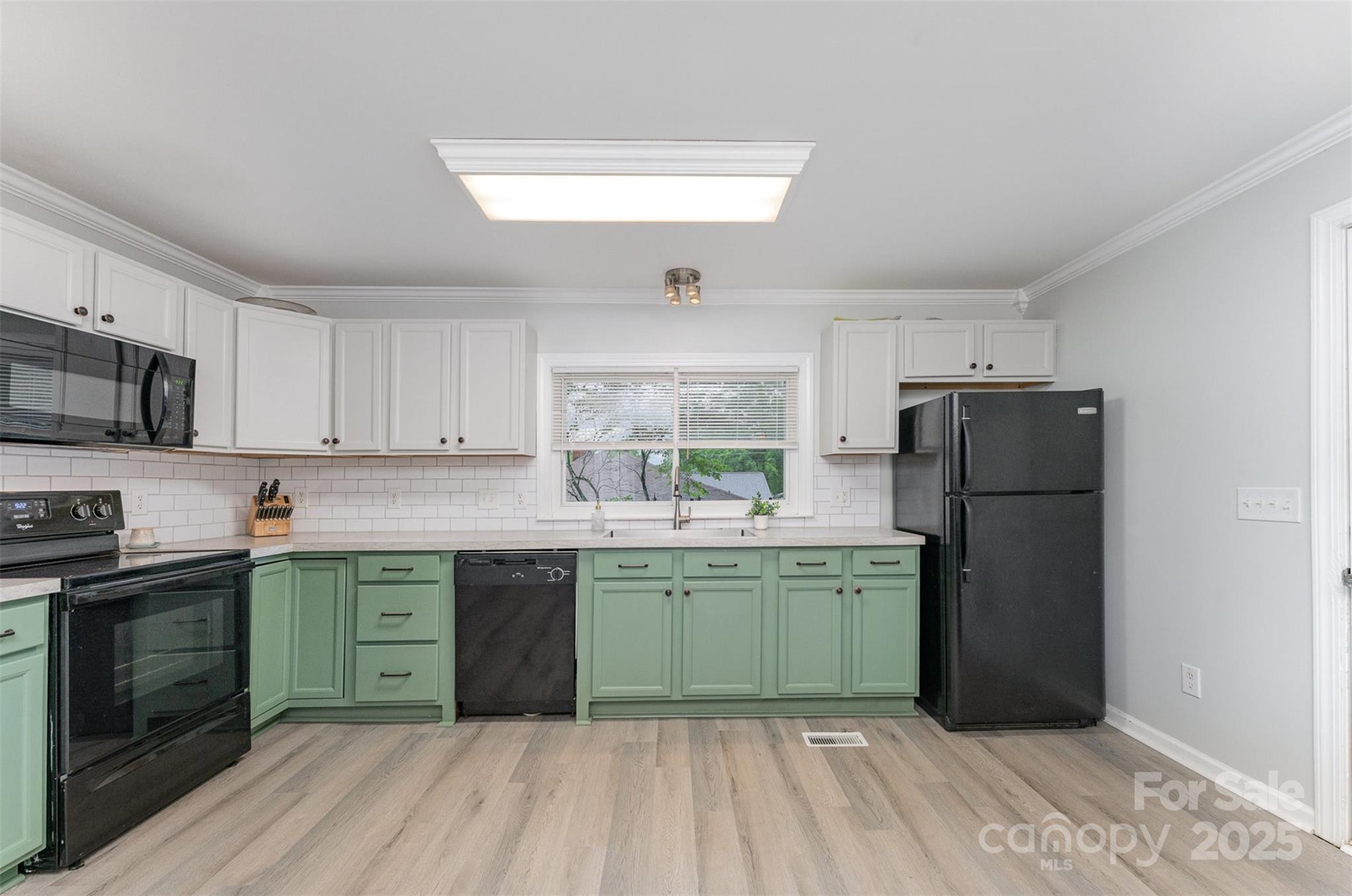 910 W A Street