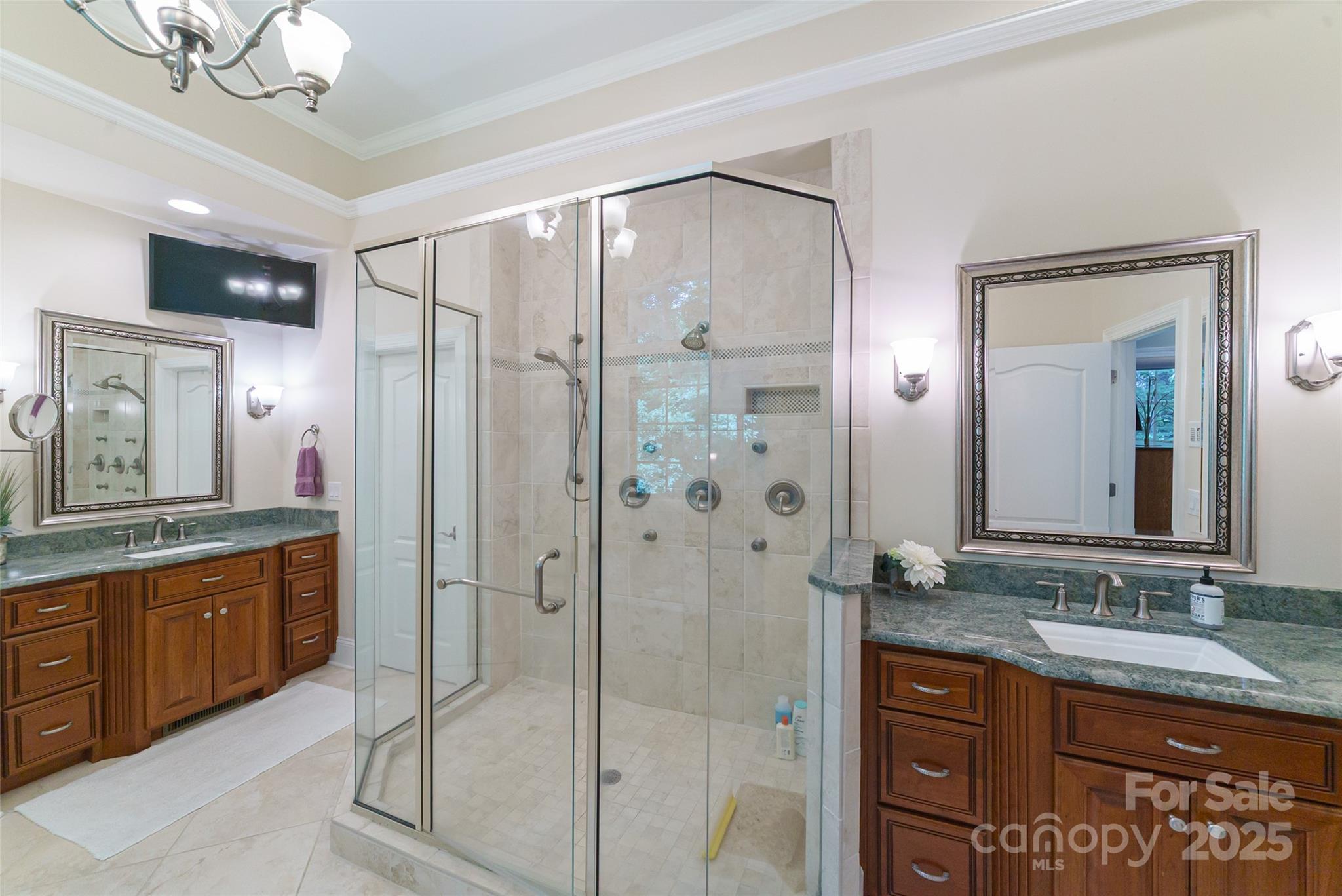 2314 Winding Oaks Trail