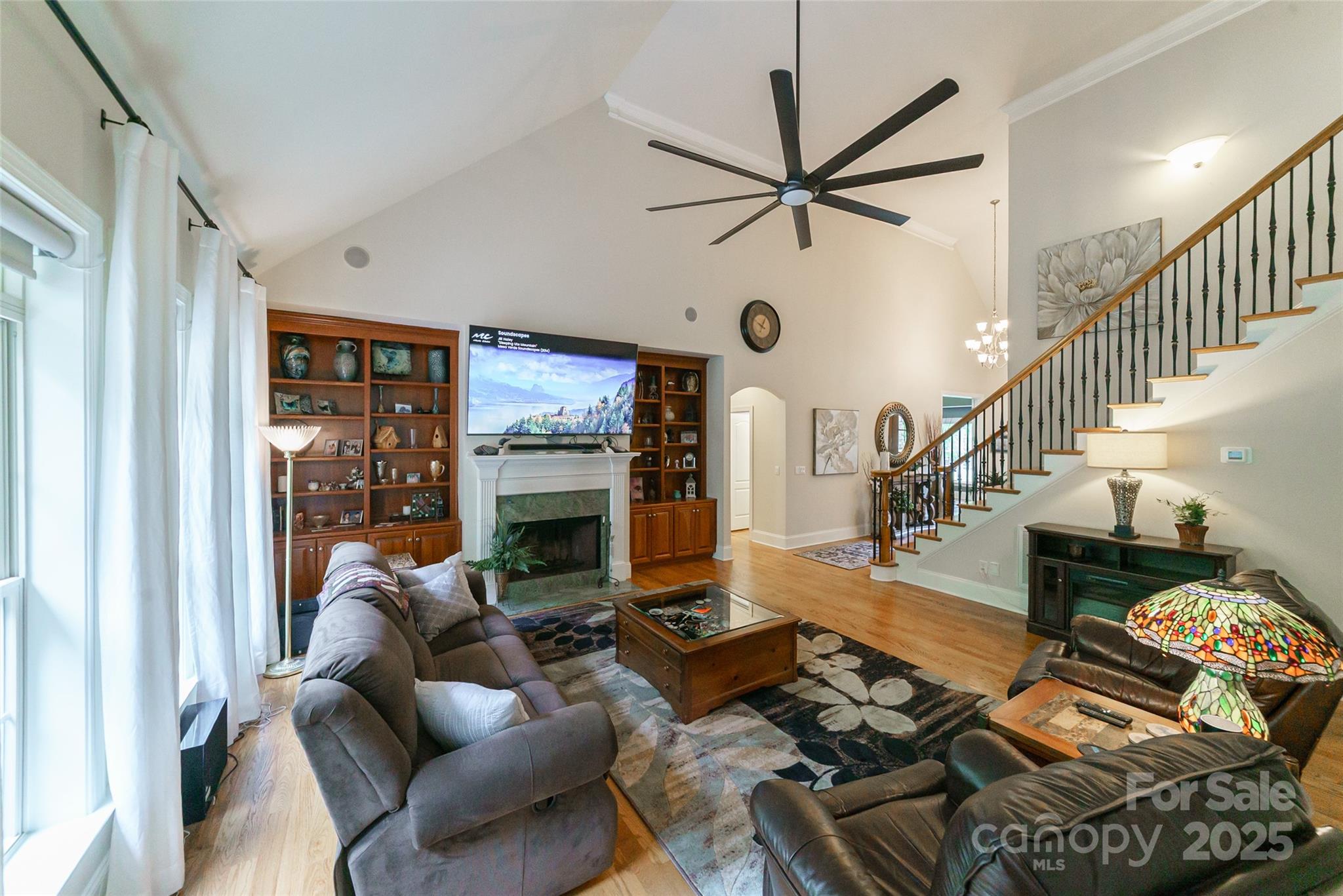 2314 Winding Oaks Trail