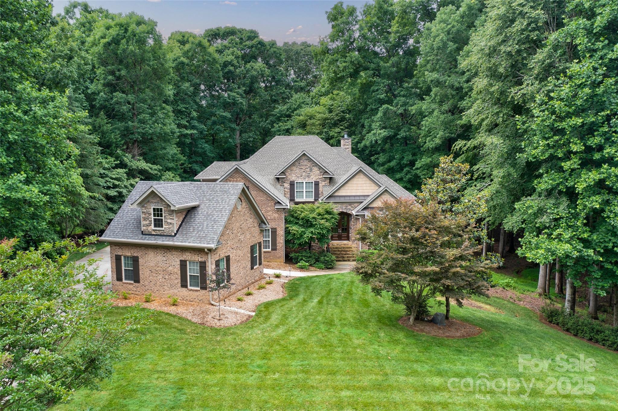 2314 Winding Oaks Trail