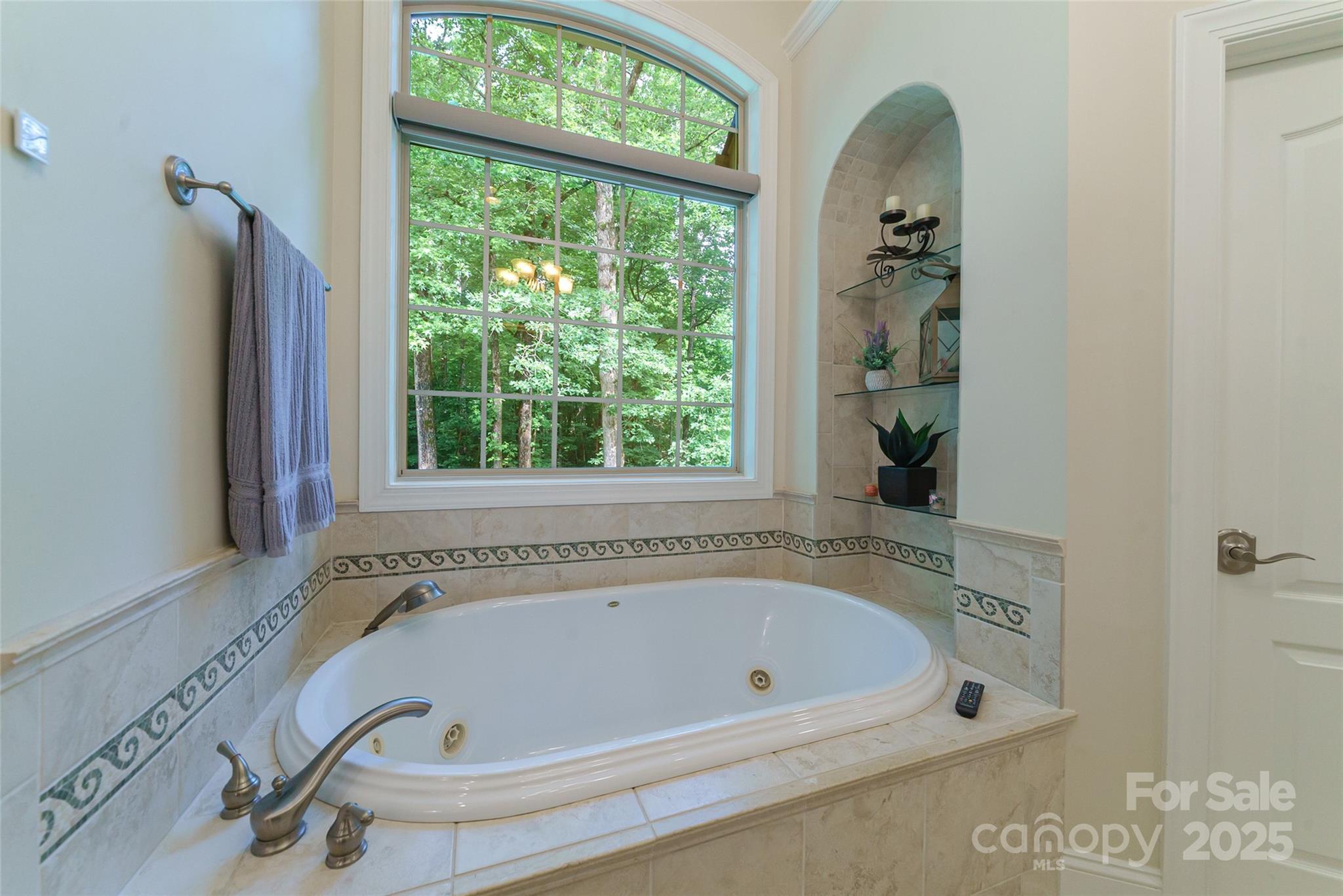 2314 Winding Oaks Trail