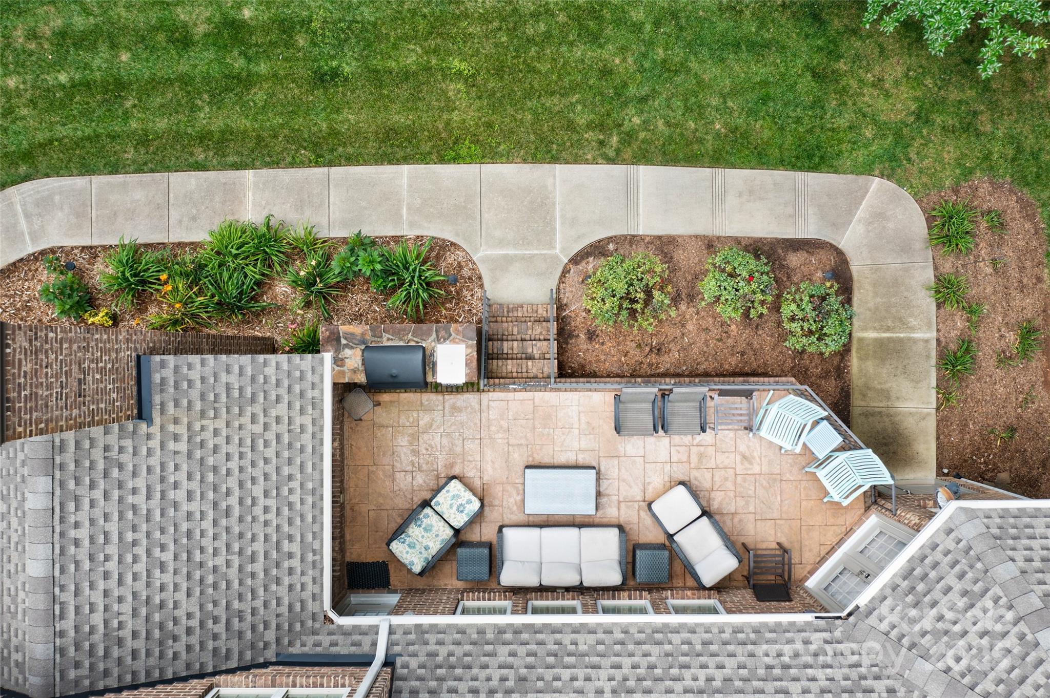 2314 Winding Oaks Trail