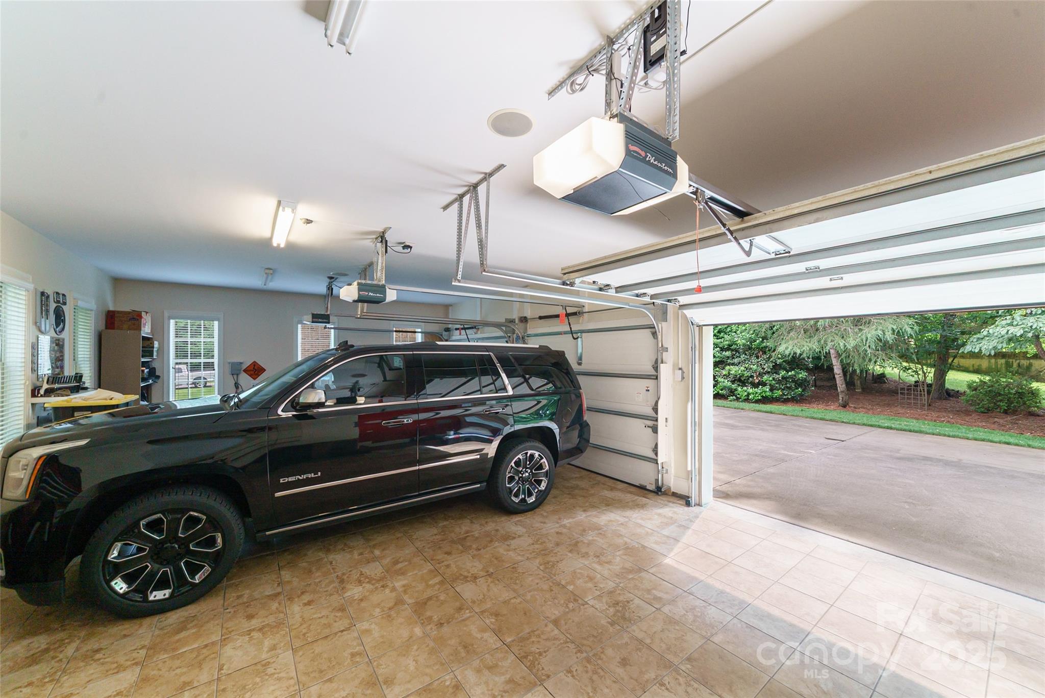 2314 Winding Oaks Trail