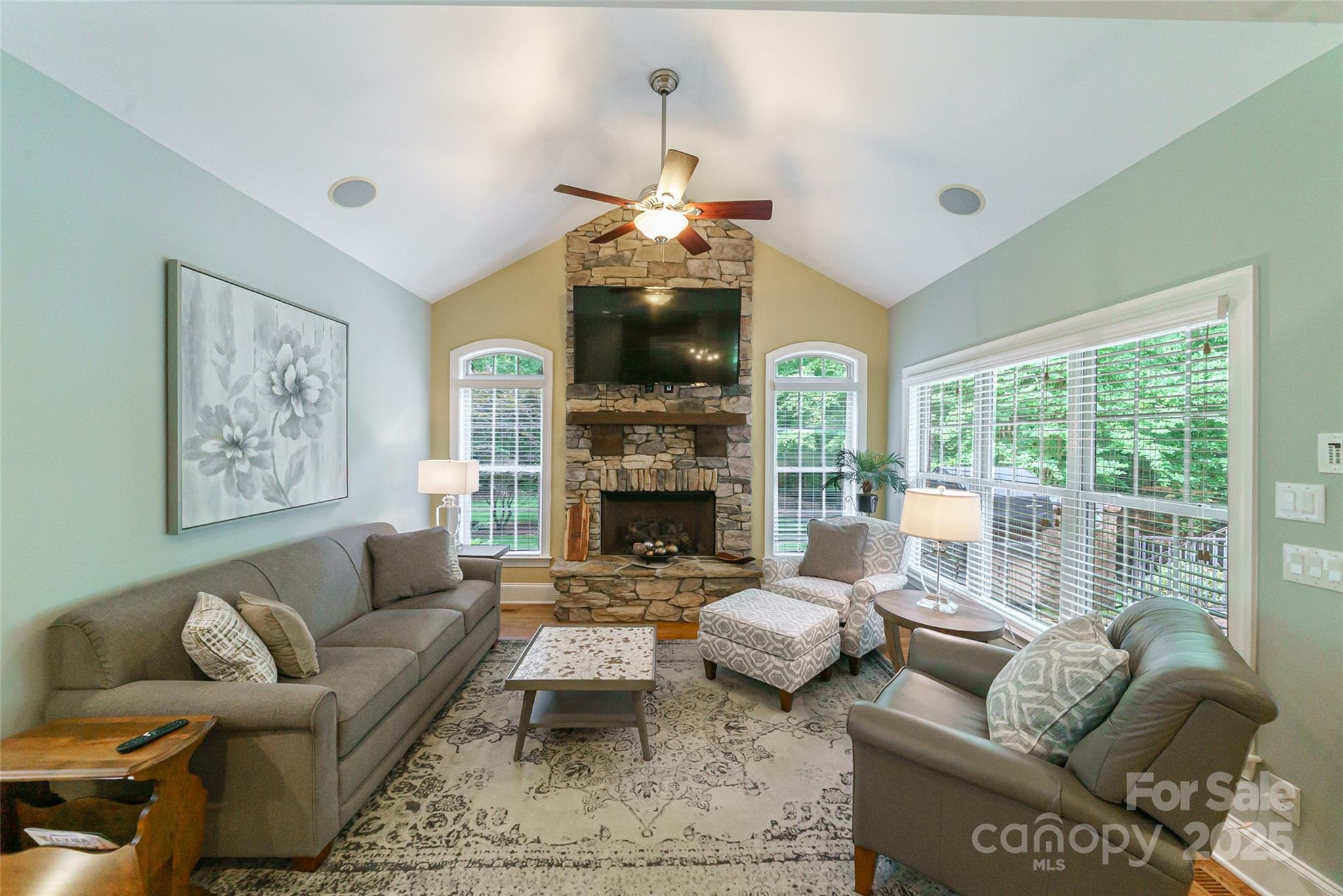 2314 Winding Oaks Trail