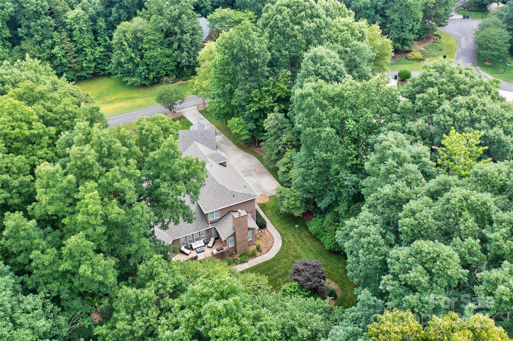 2314 Winding Oaks Trail