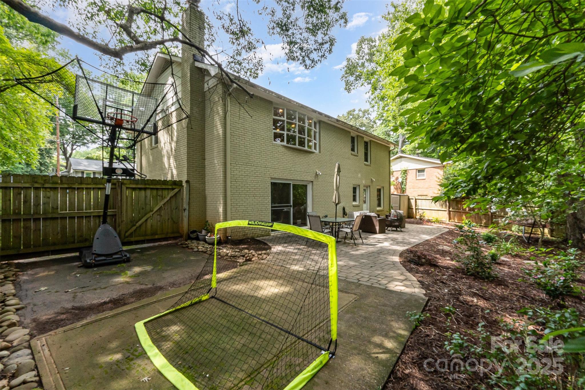 6935 Woodstock Drive