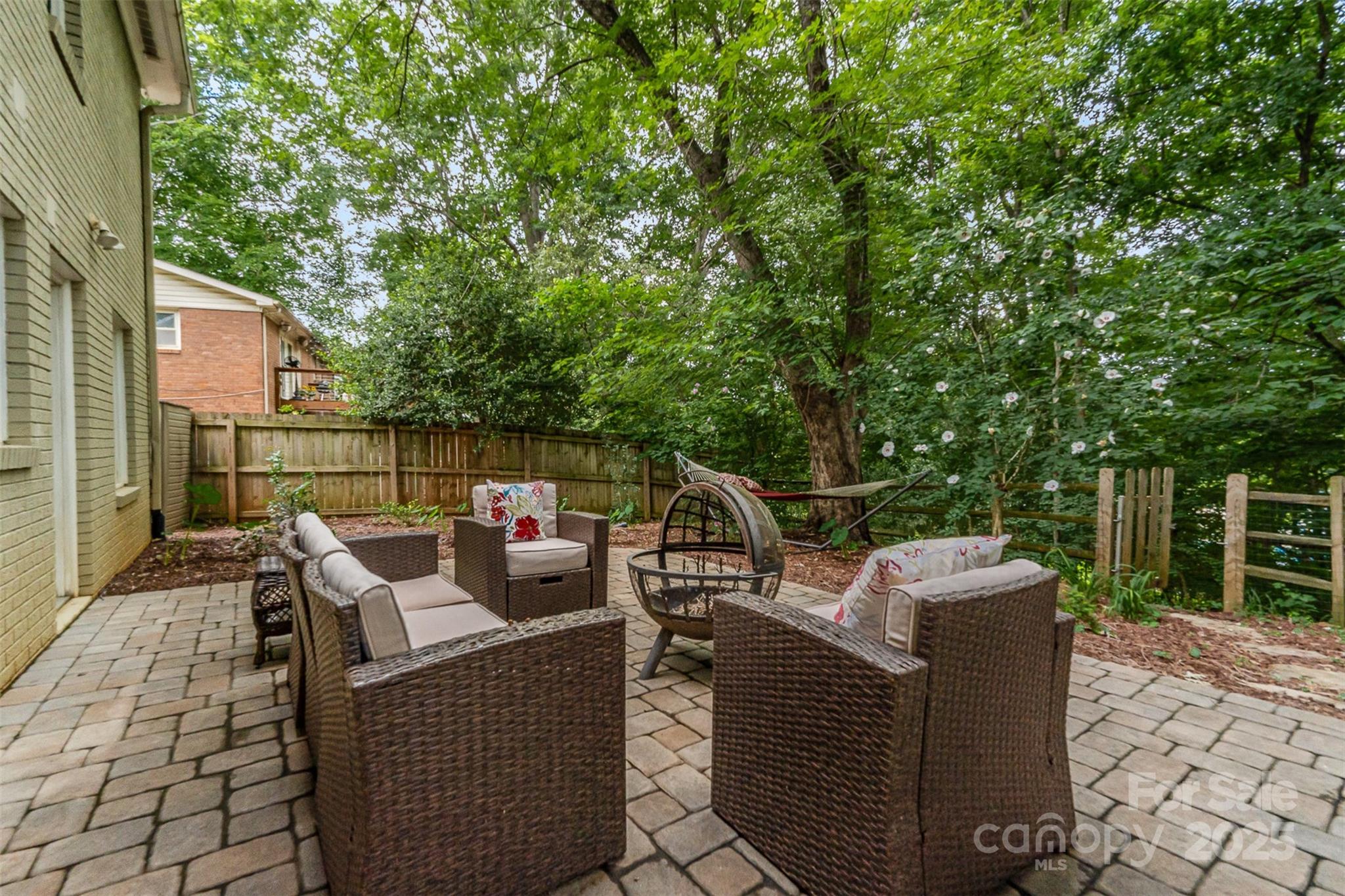 6935 Woodstock Drive