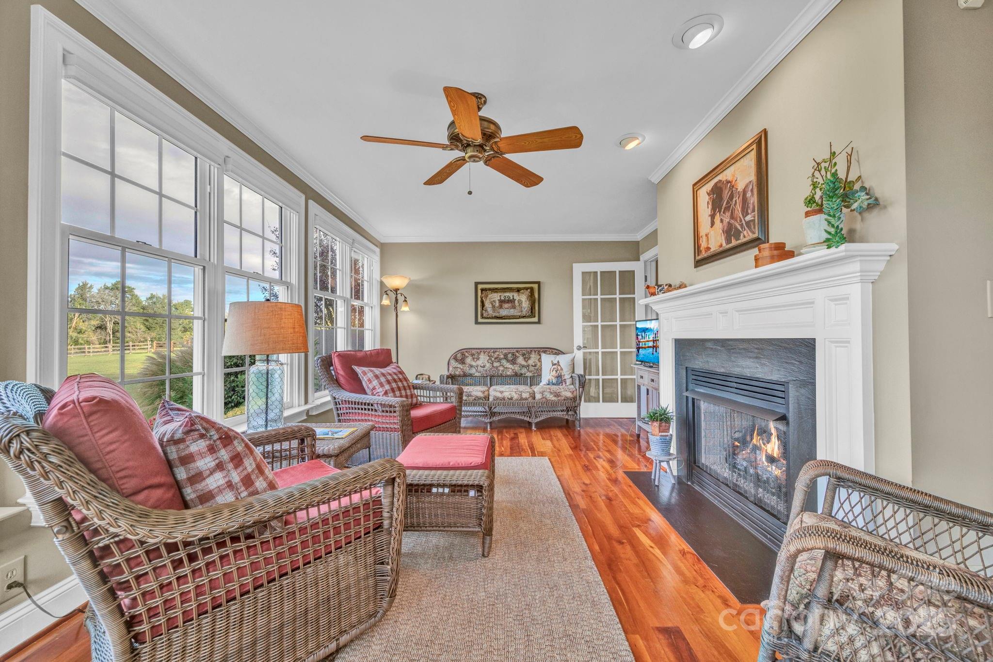 400 Ratledge Road
