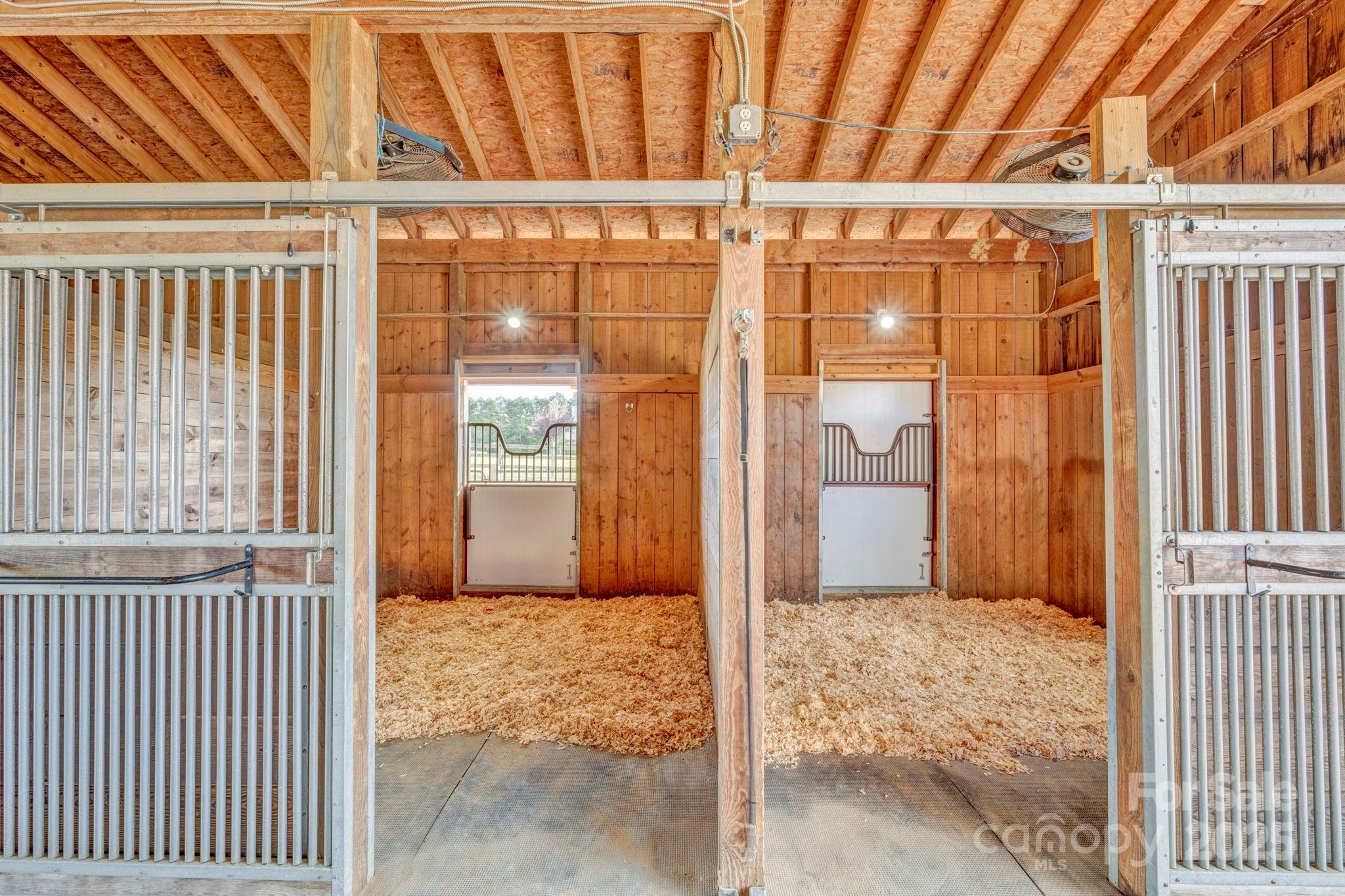 400 Ratledge Road