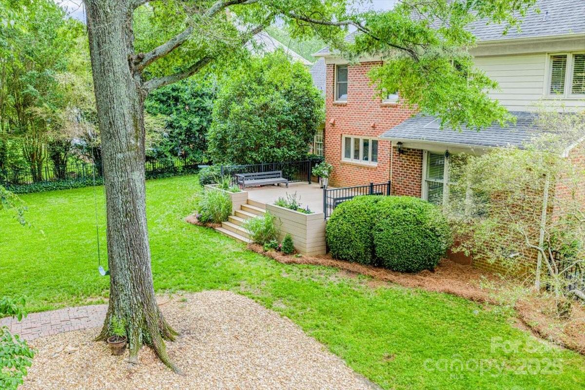 10918 Megwood Drive