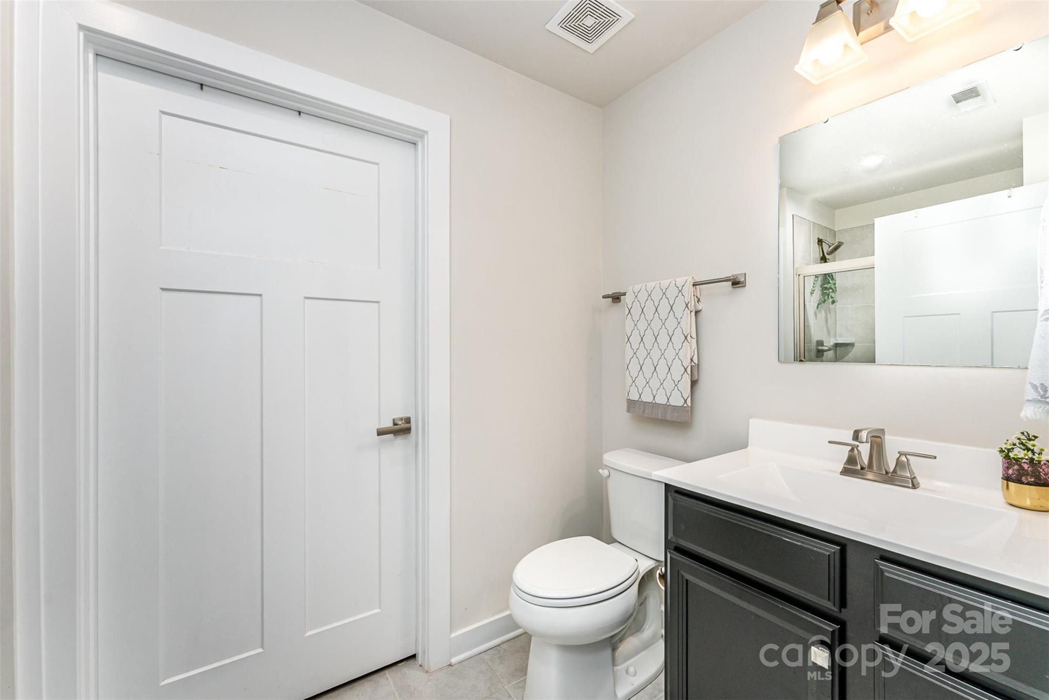 4227 Mackinnon Drive