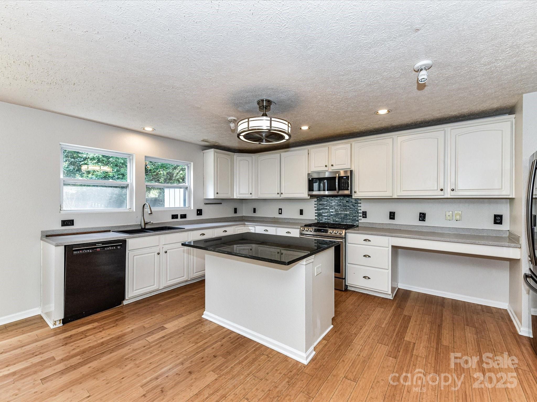 14307 Hartwell Farm Drive