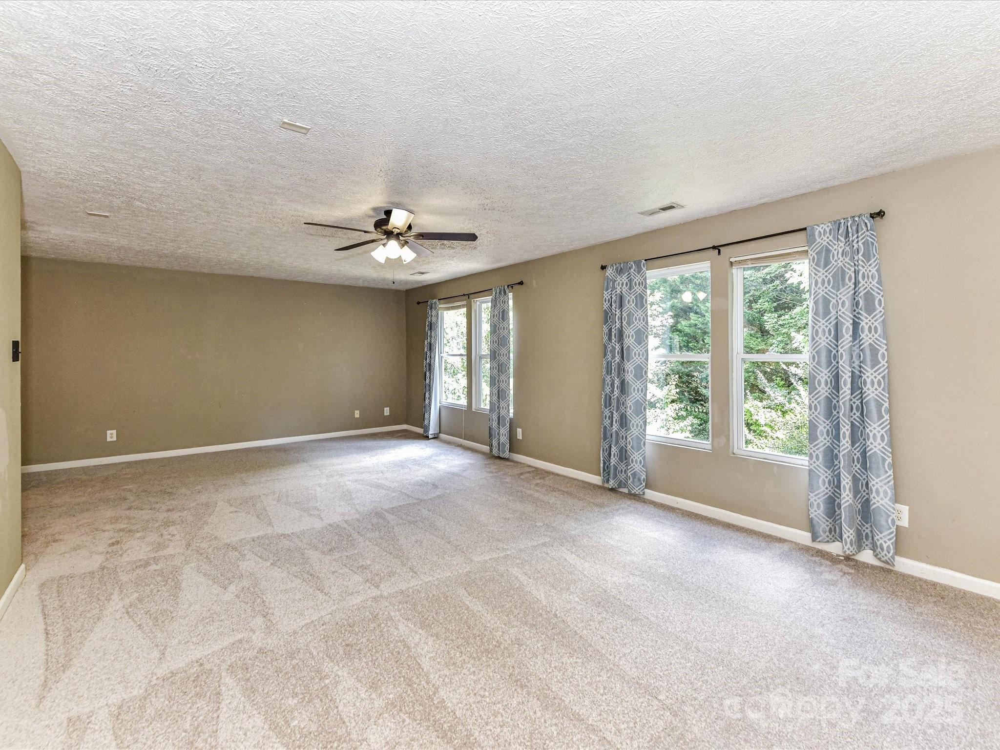 14307 Hartwell Farm Drive