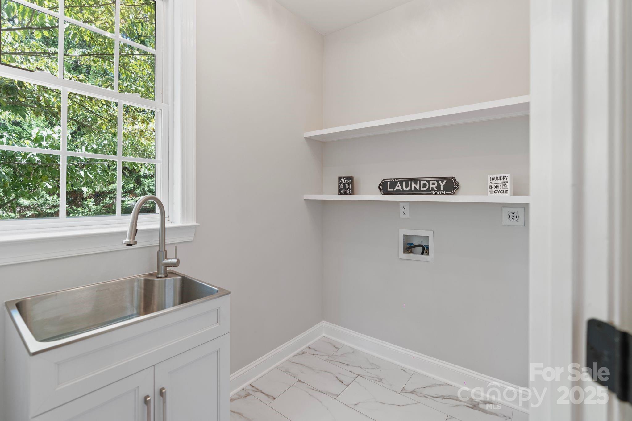 3211 Planters Ridge Road