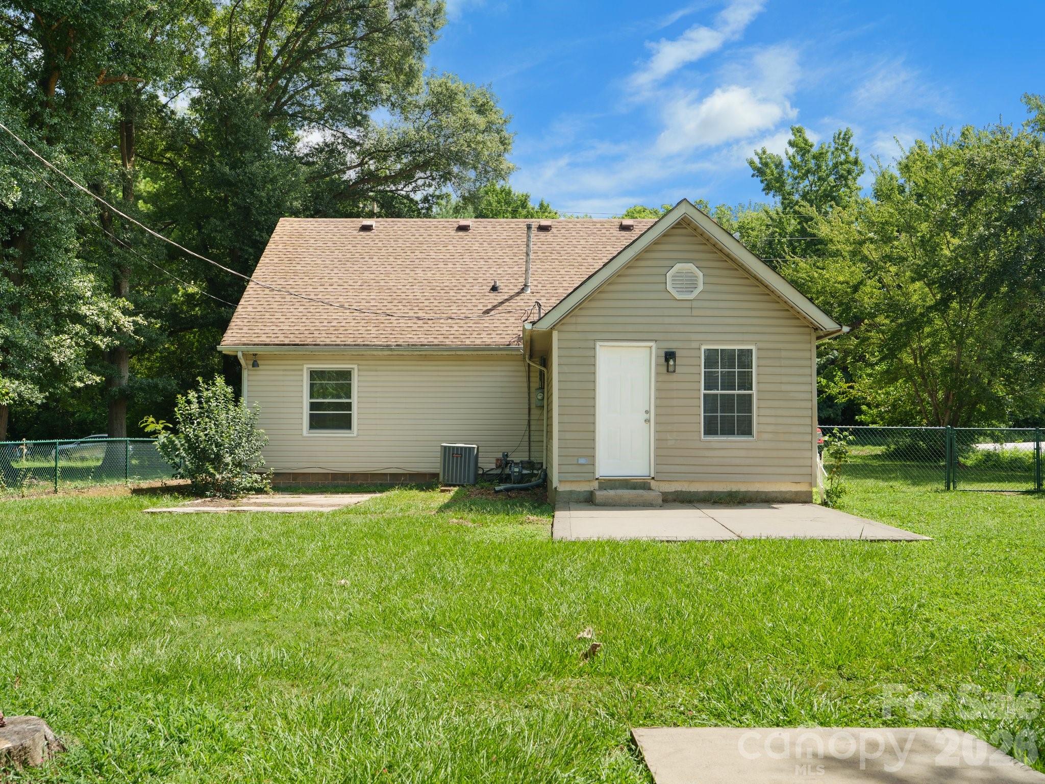 1021 Chandler Drive