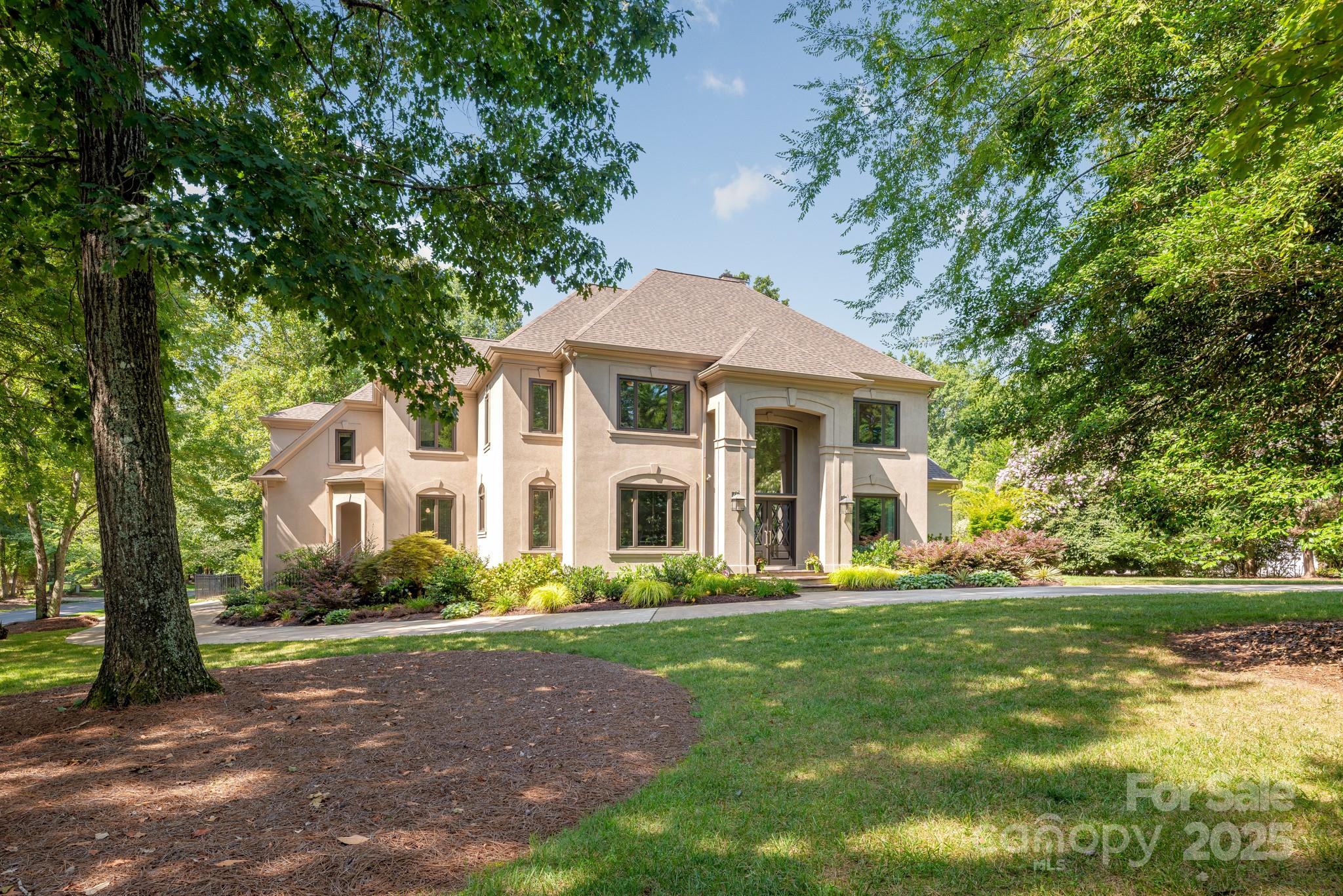 1736 White Pond Lane