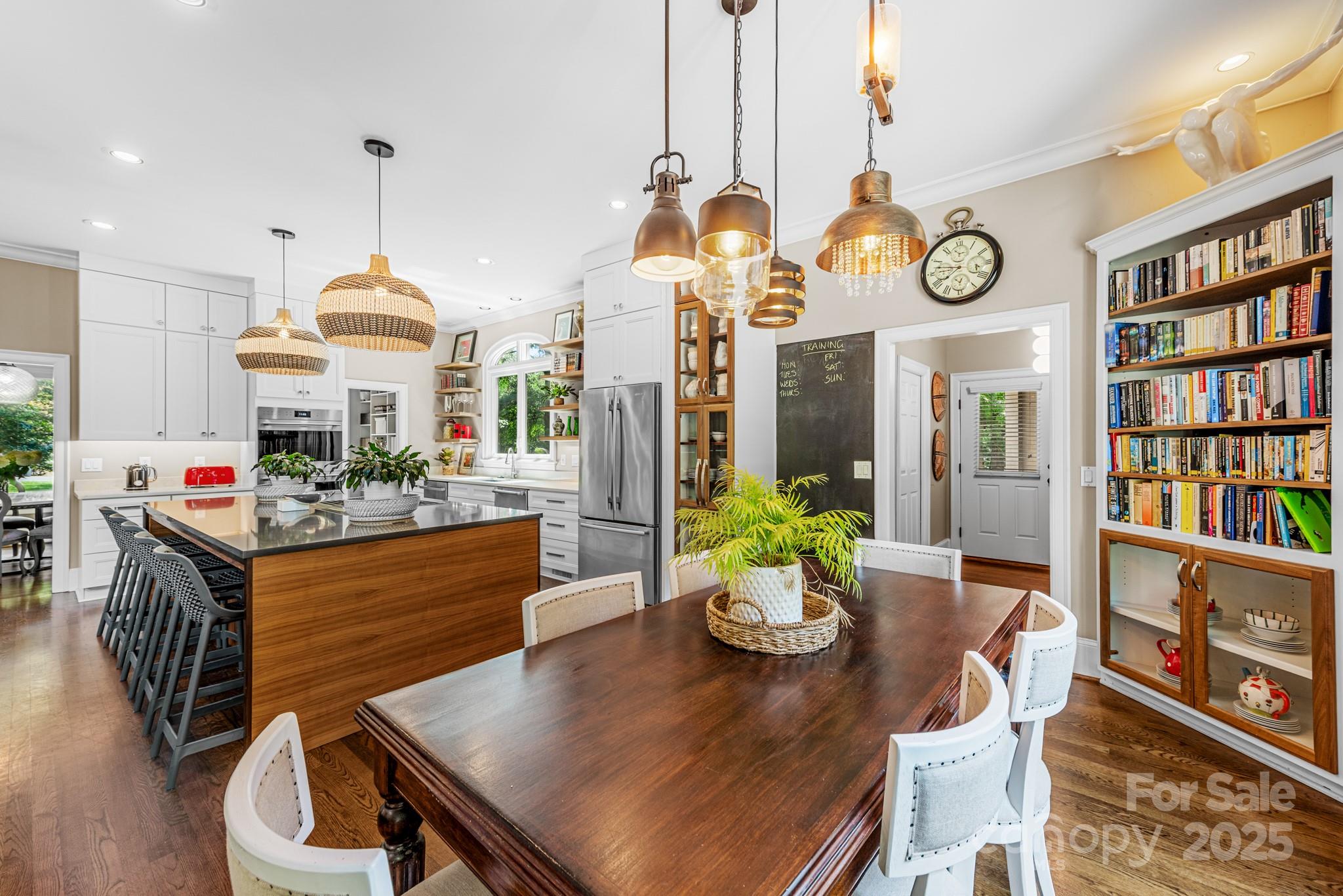 1736 White Pond Lane