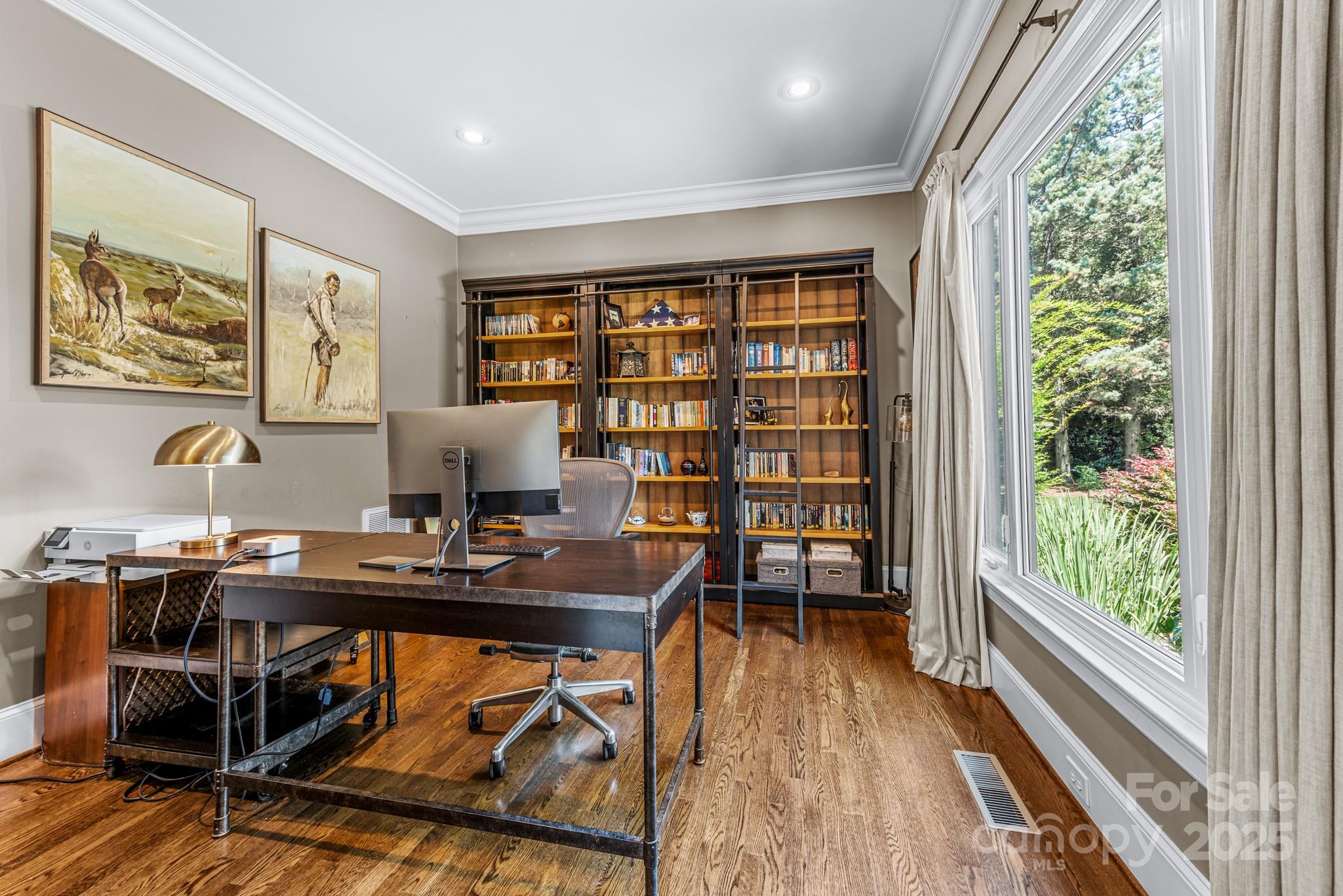 1736 White Pond Lane