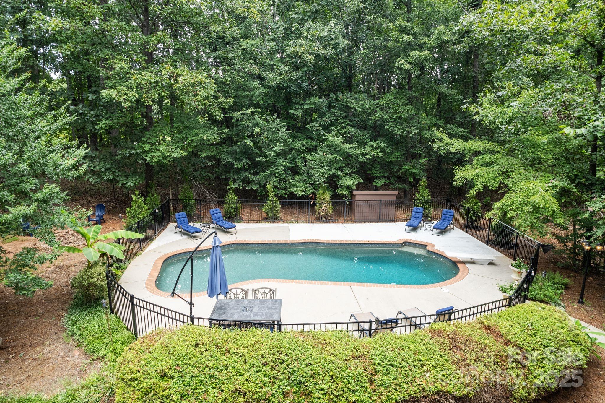 501 Colonels Court