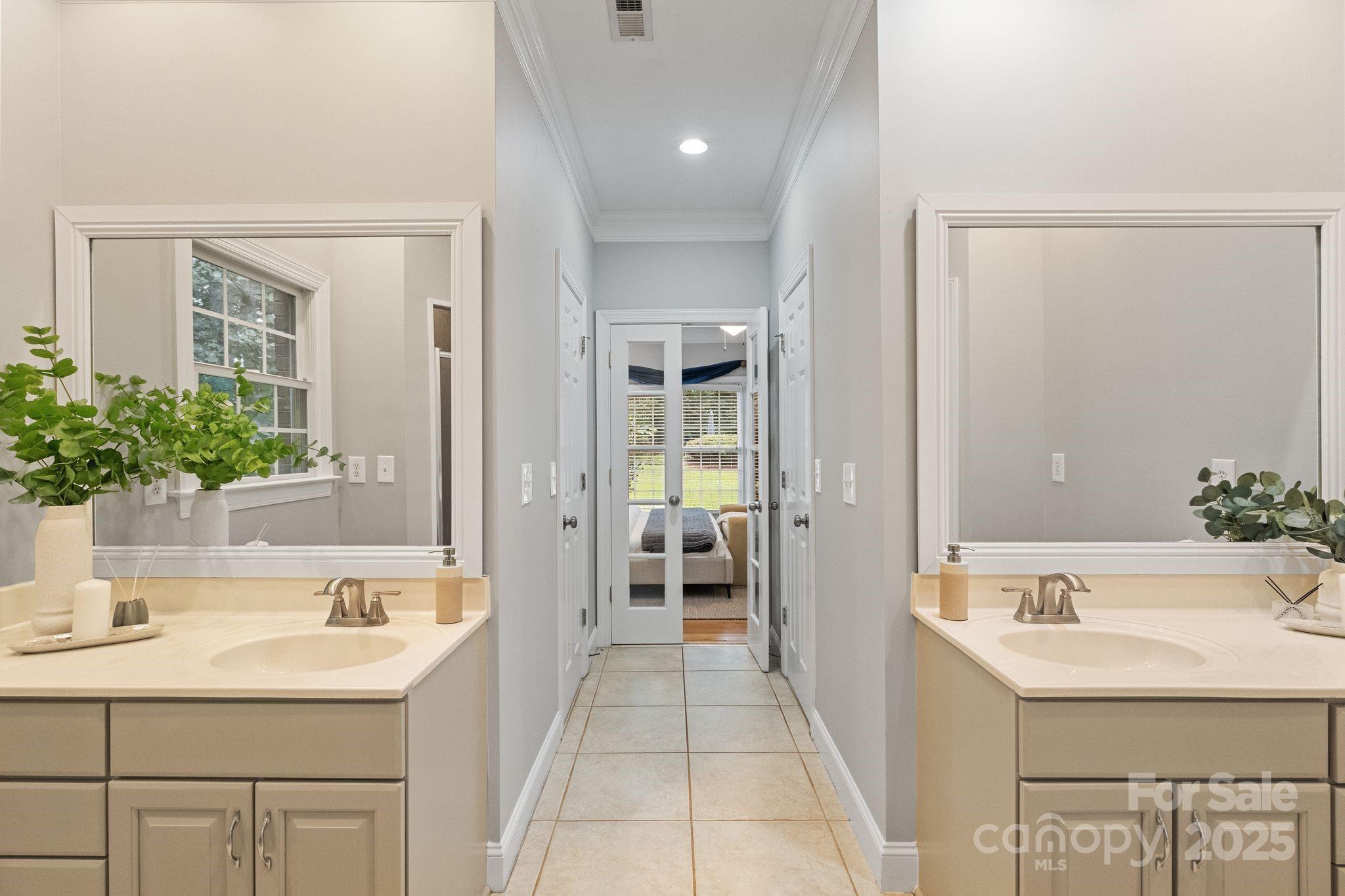 501 Colonels Court