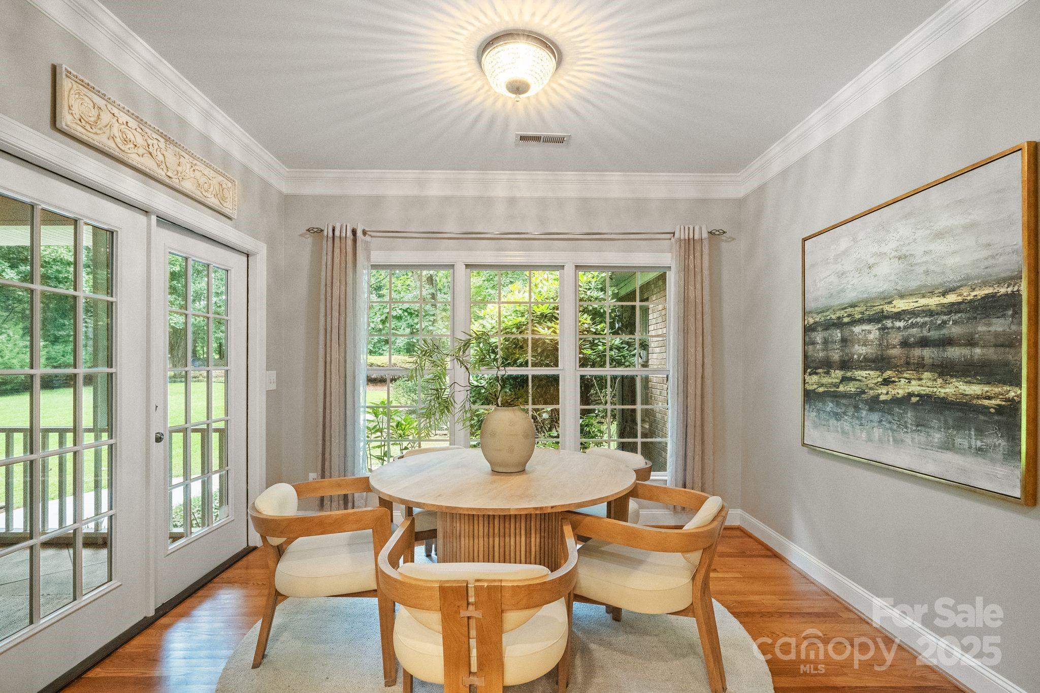 501 Colonels Court