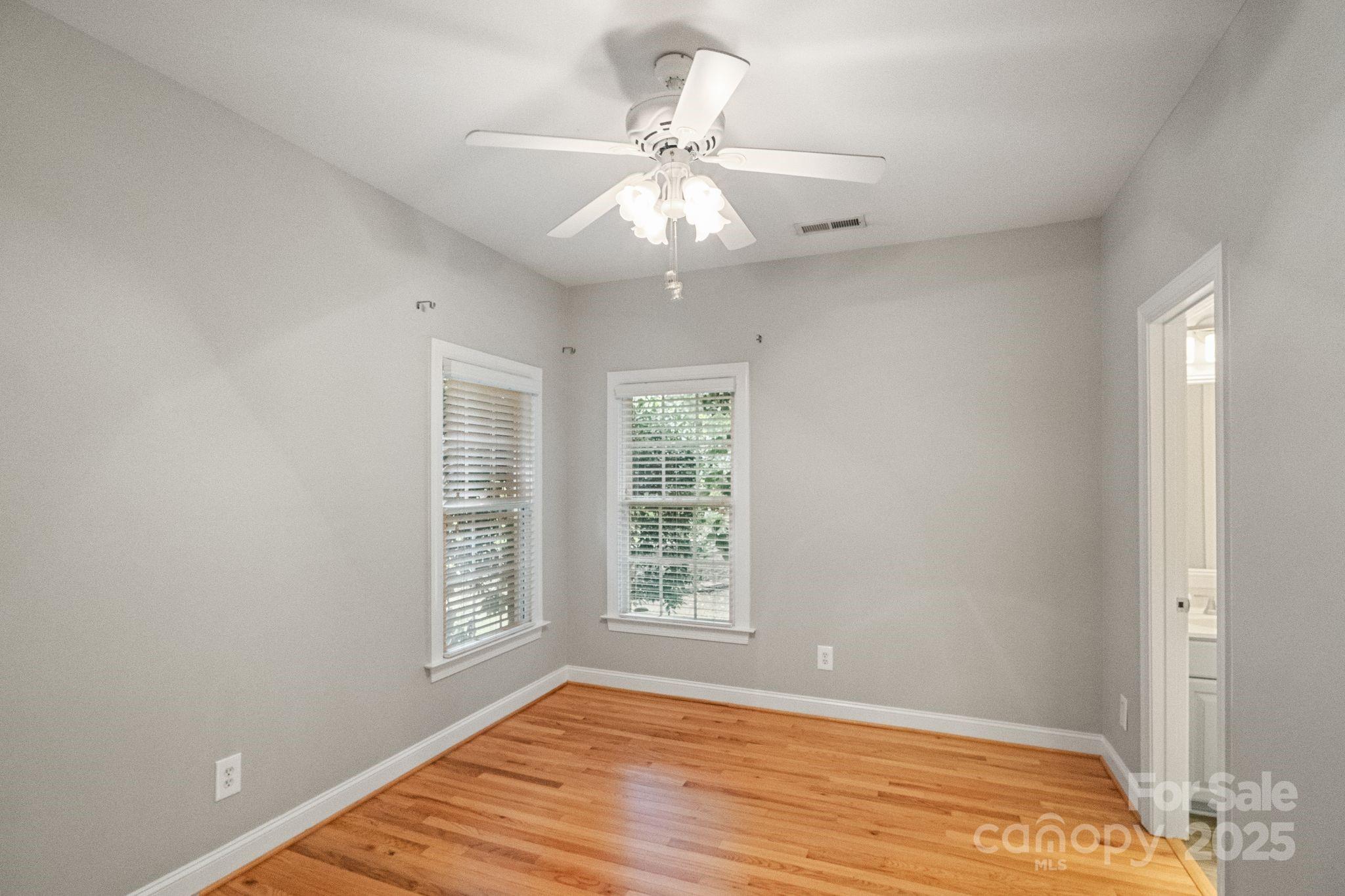 501 Colonels Court