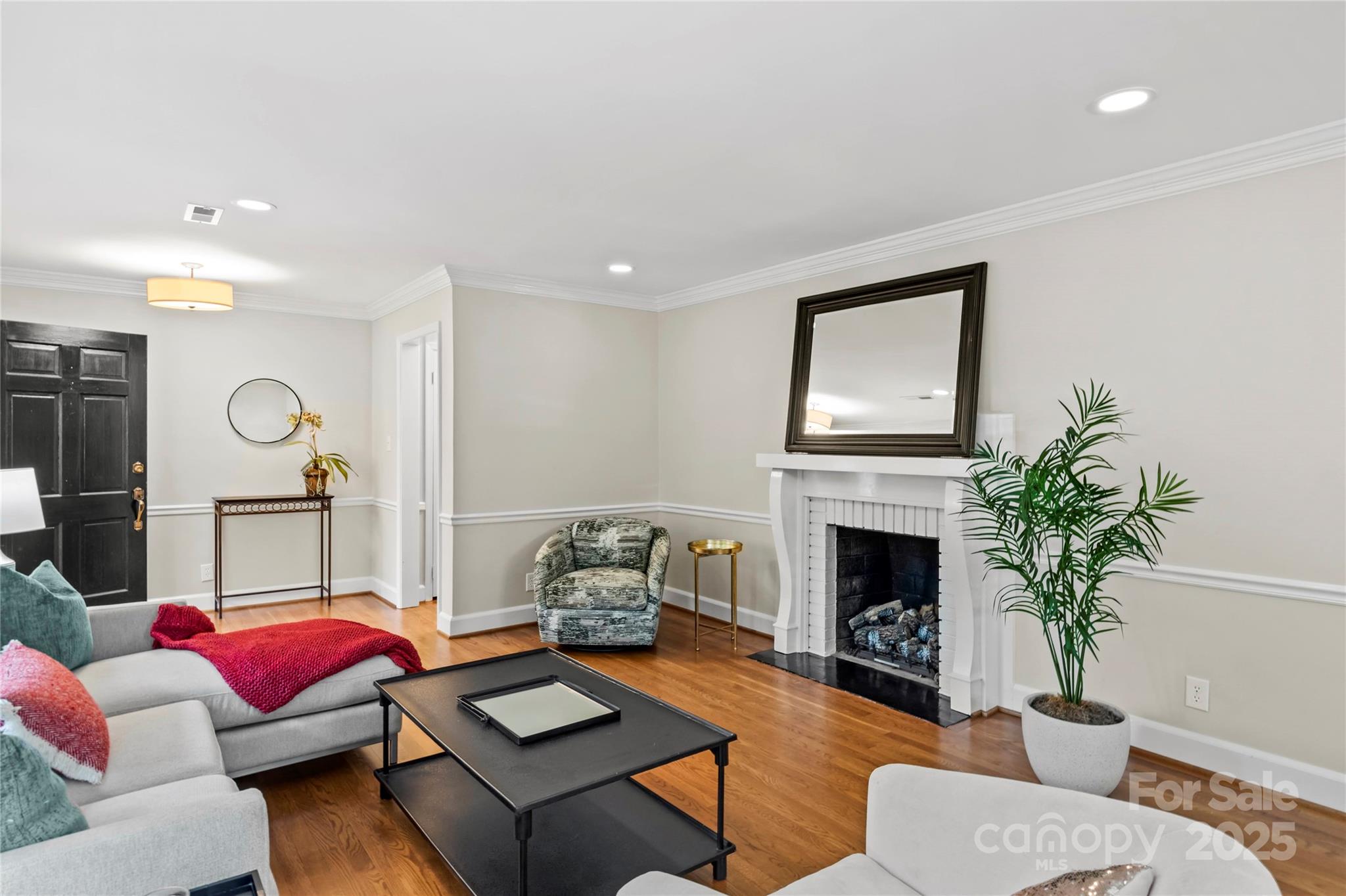 431 Hearthside Drive