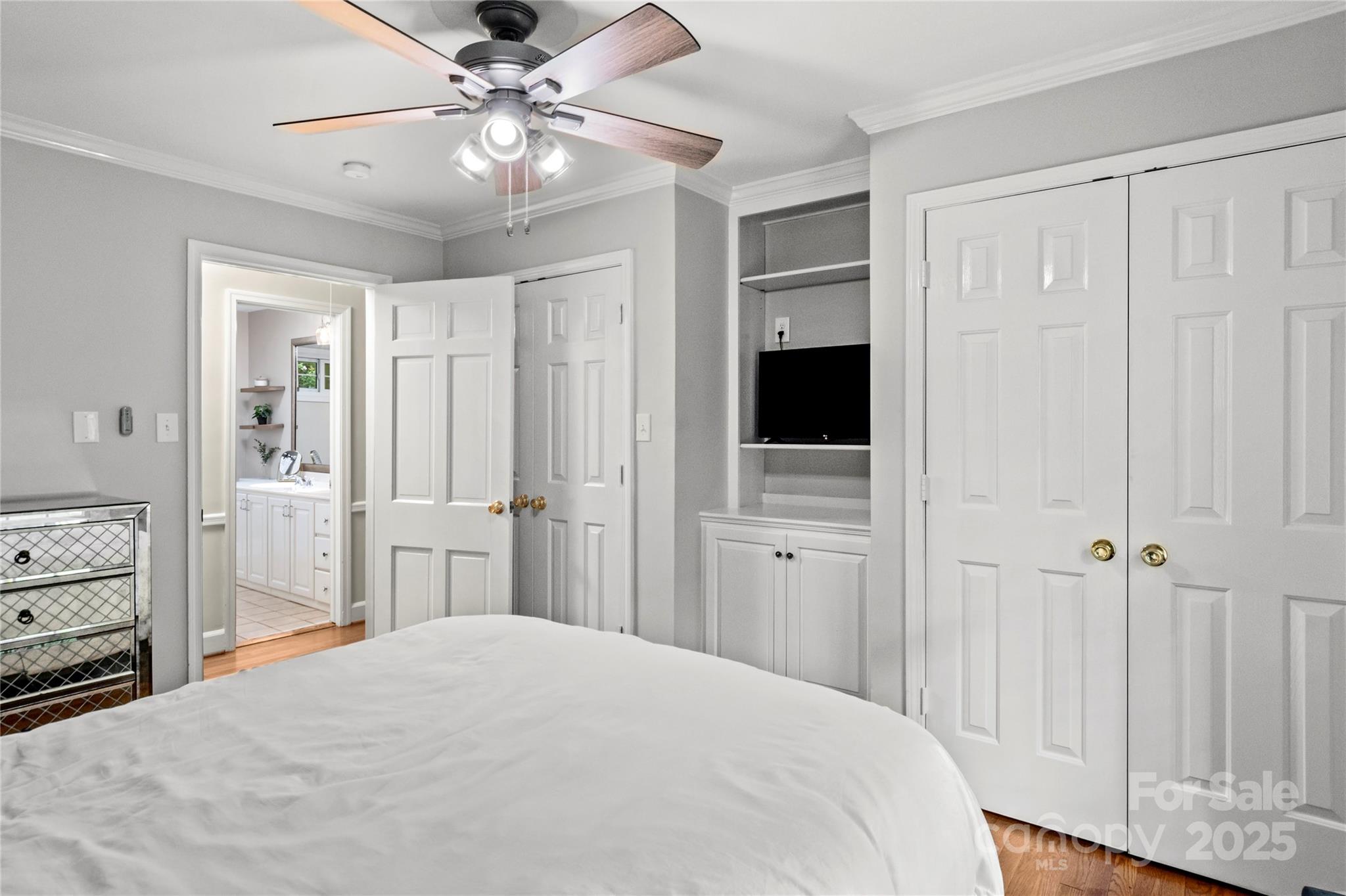 431 Hearthside Drive