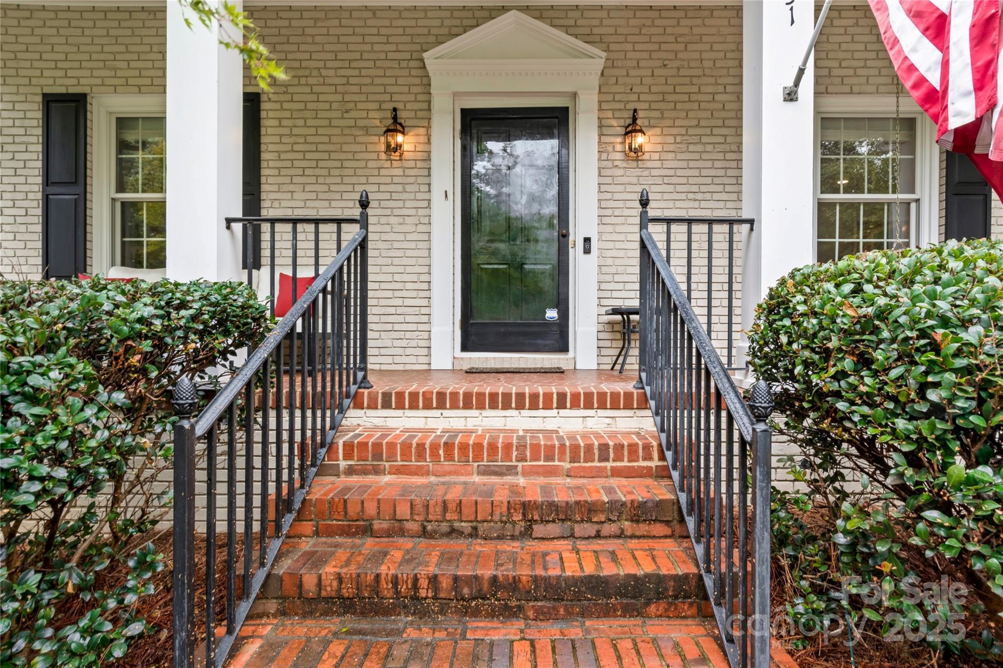 431 Hearthside Drive