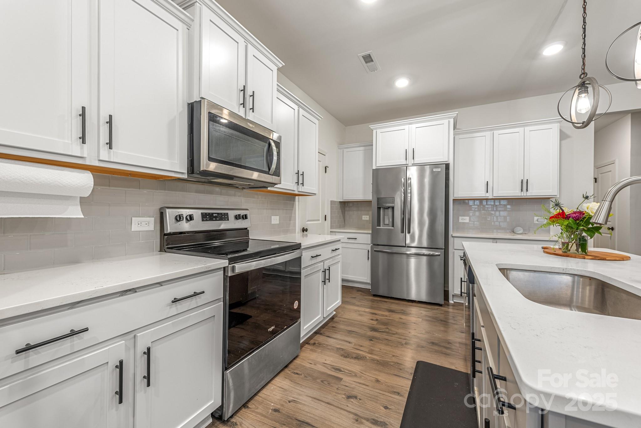 2038 Crooked Oak Lane Unit: 16