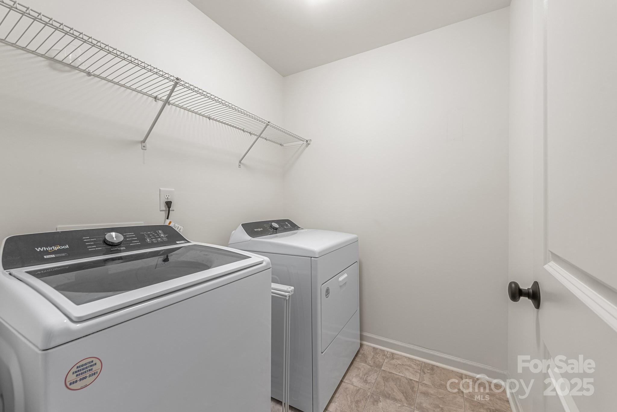 2038 Crooked Oak Lane Unit: 16