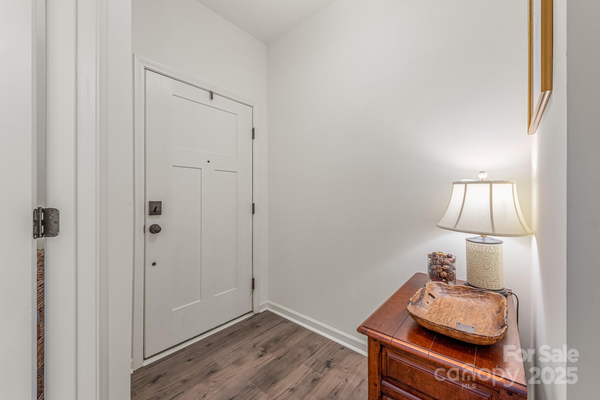 2038 Crooked Oak Lane Unit: 16
