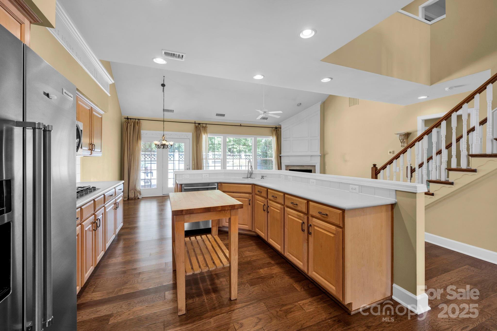 833 Treverton Drive