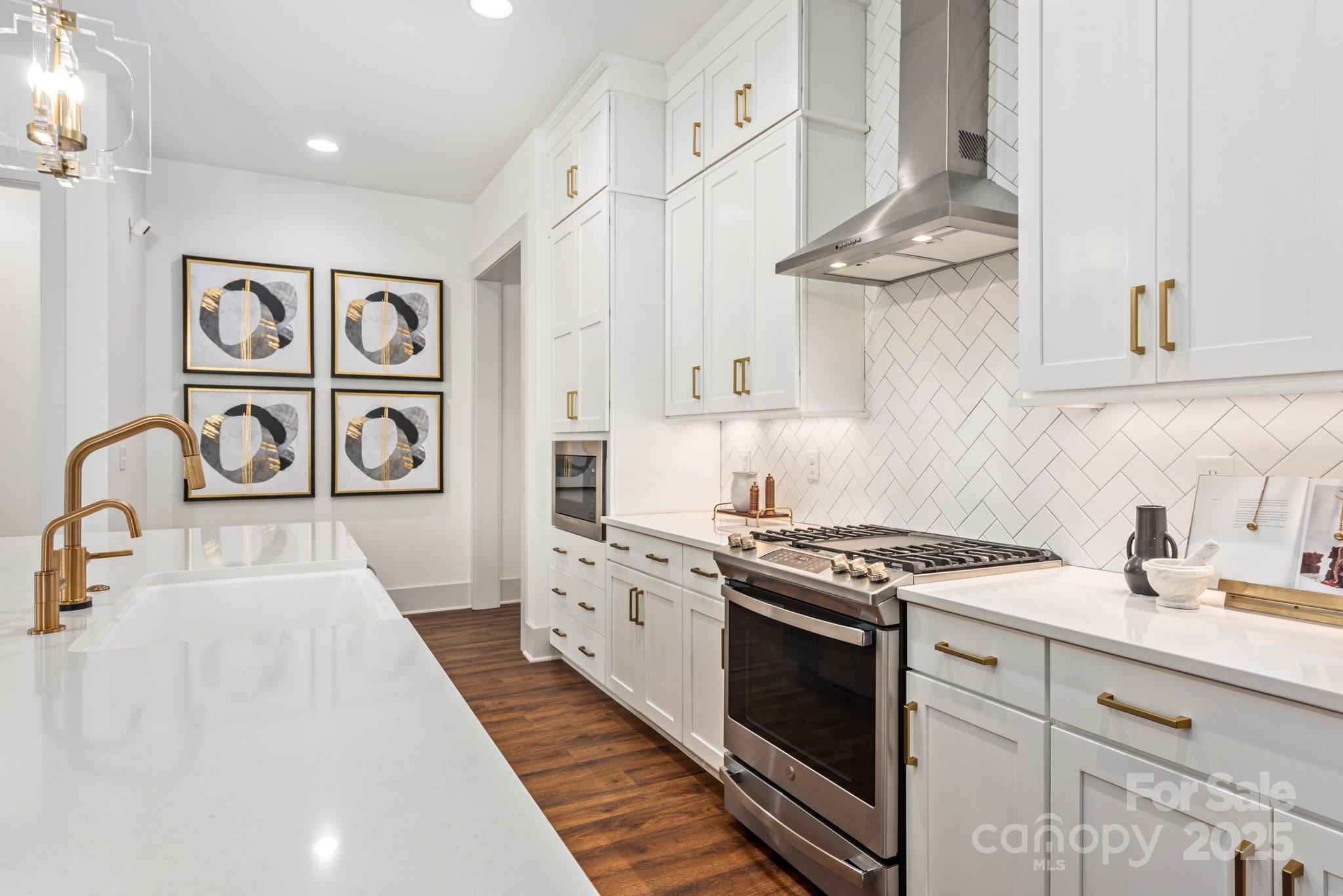 1006 Garden Terrace Circle