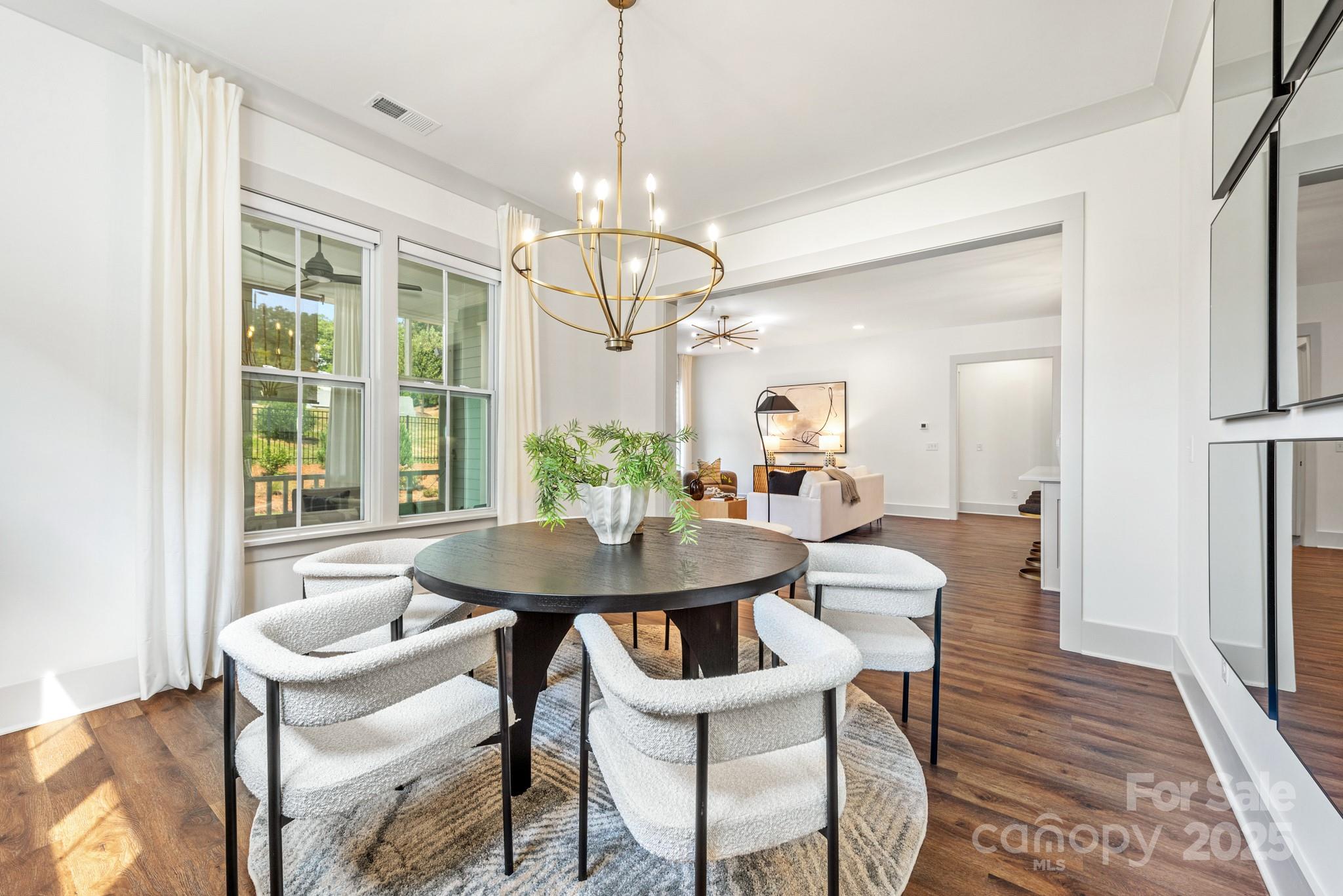 1006 Garden Terrace Circle