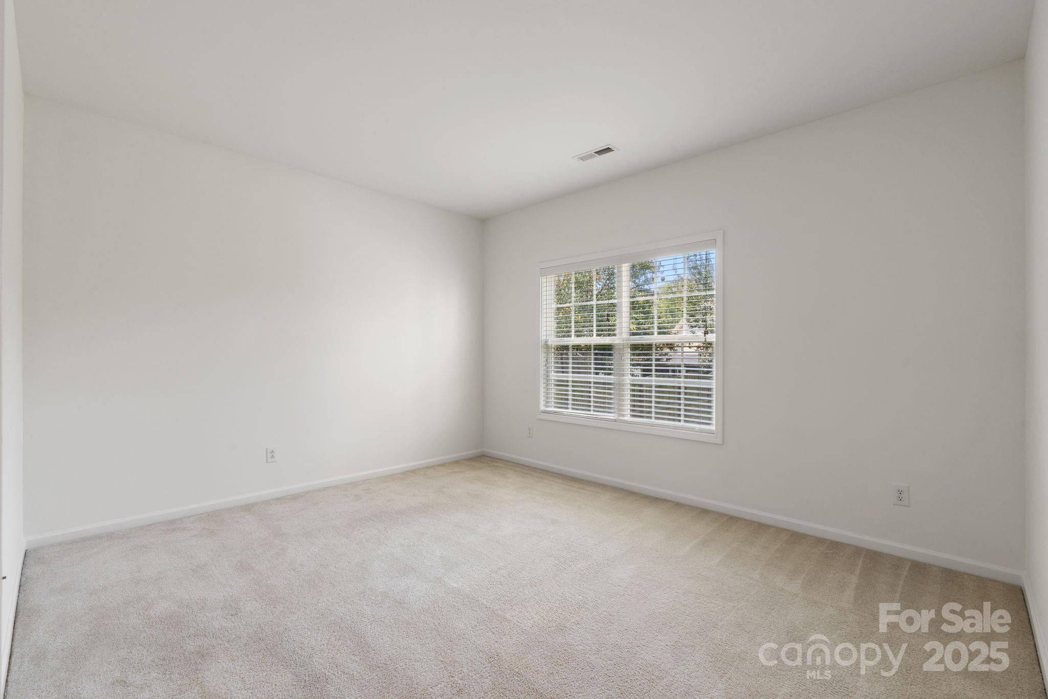 3527 Glenfield Lane
