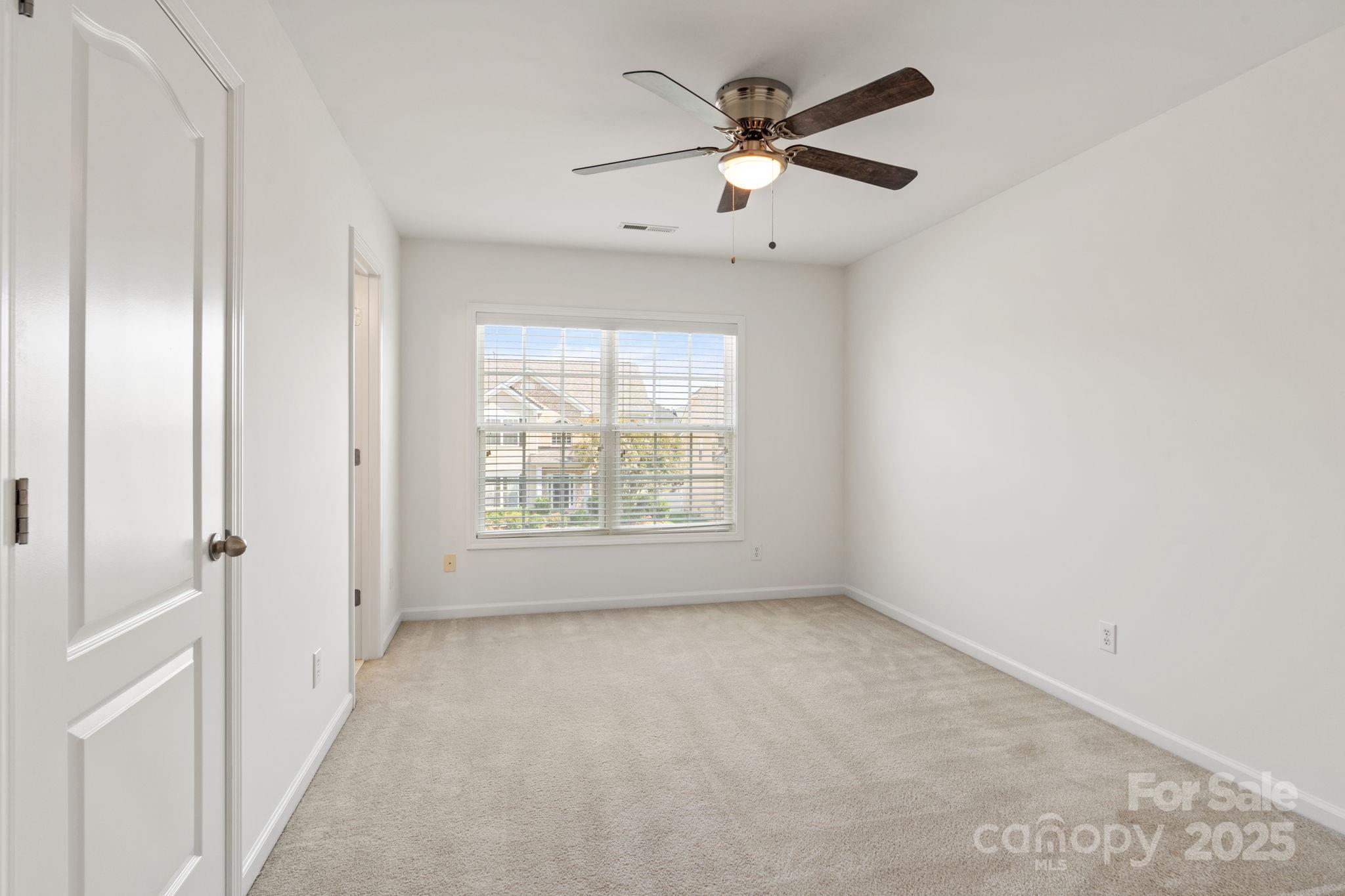3527 Glenfield Lane
