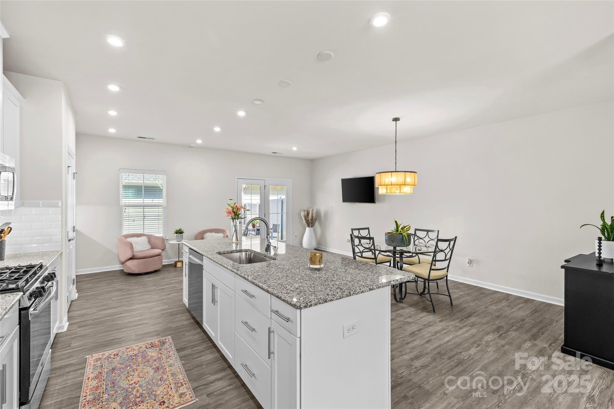 12729 Glowing Peak Road