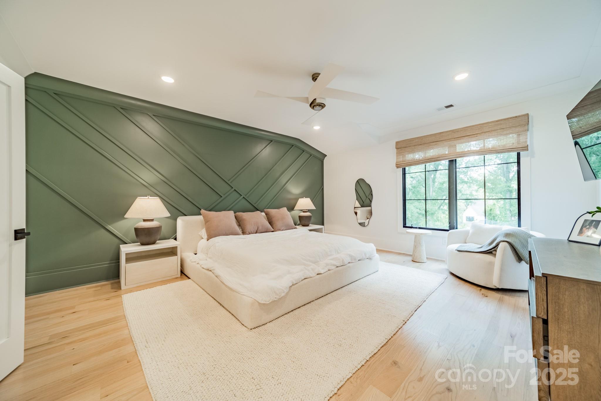 6121 Berryhill Towns Drive