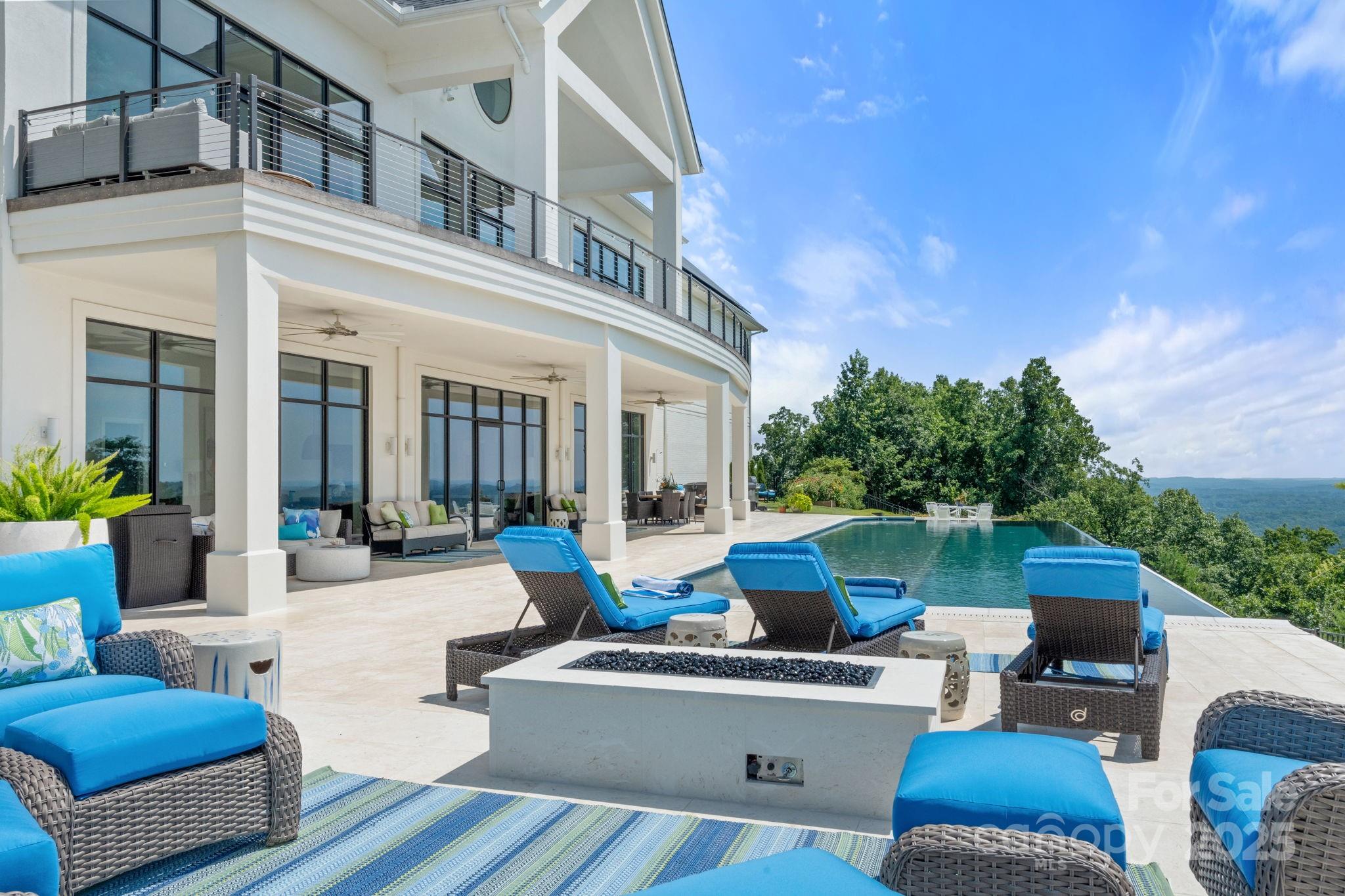 1475 Fawn Drive