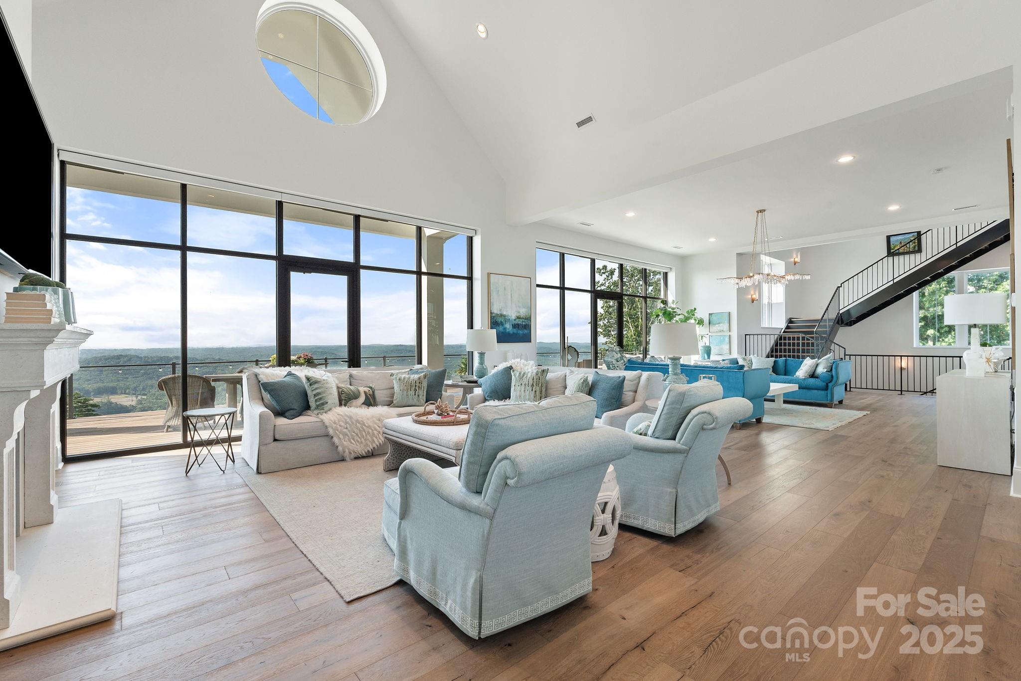 1475 Fawn Drive