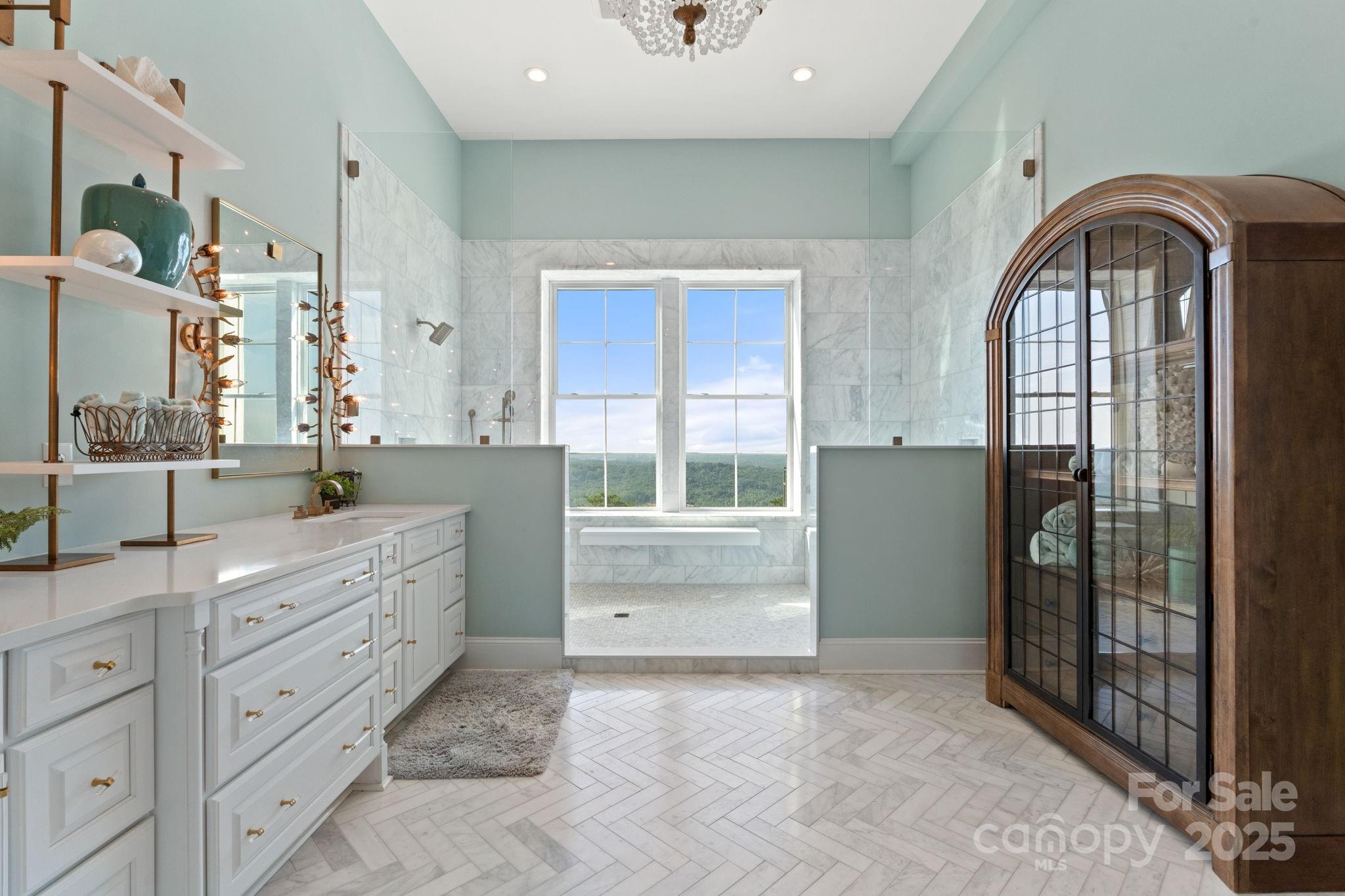 1475 Fawn Drive