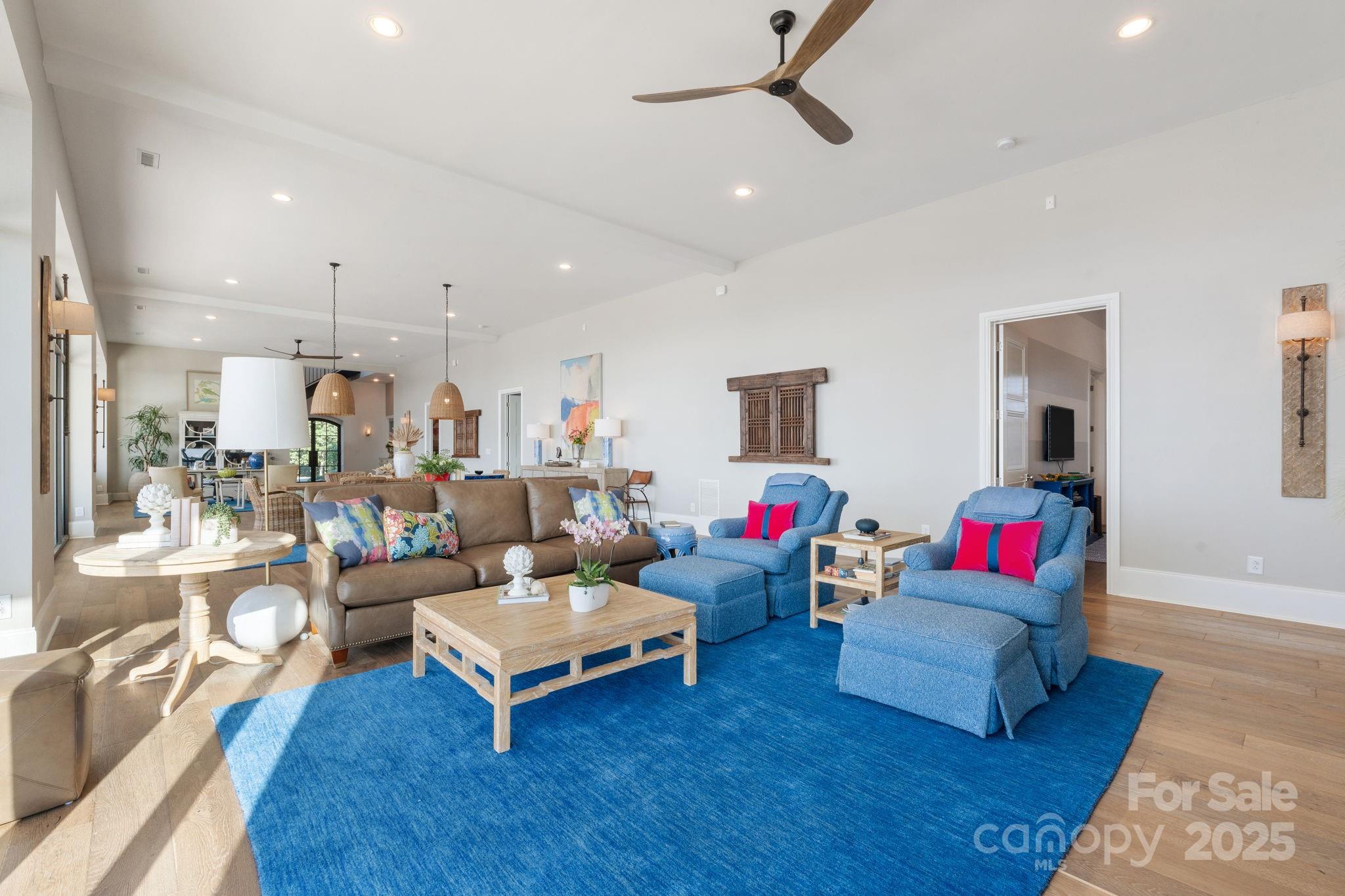 1475 Fawn Drive